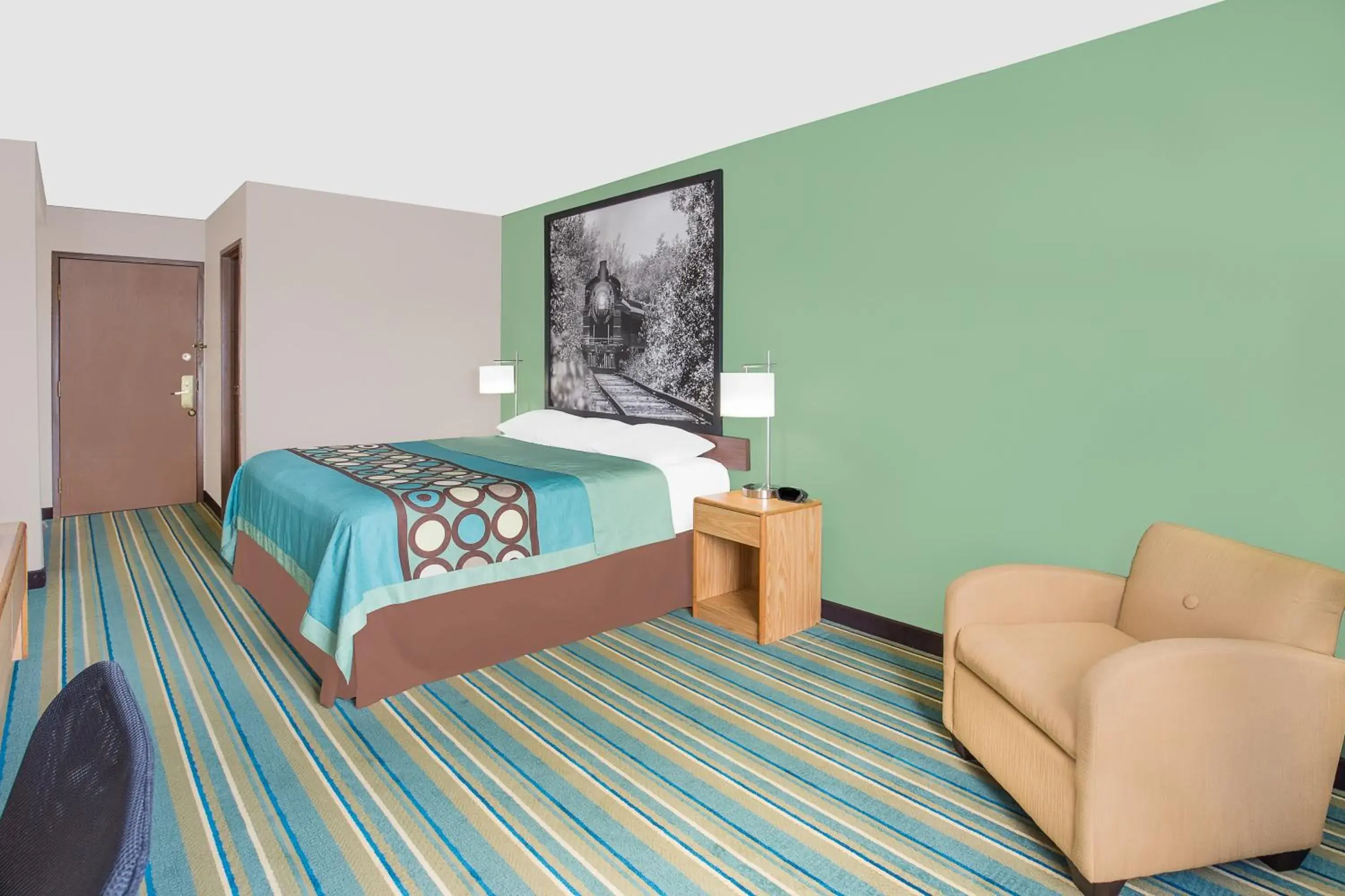 King Room - Non-Smoking in Super 8 by Wyndham Beaver Dam King Room - Non-Smoking in Super 8 by Wyndham Beaver Dam