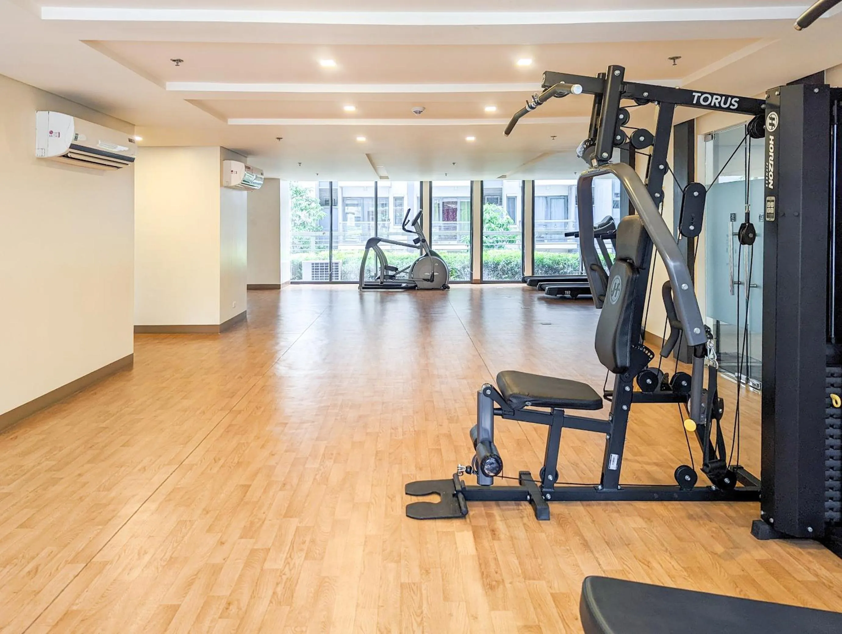 Fitness centre/facilities in Studio Condo NAIA Airport Terminal 3 Newport City Casino