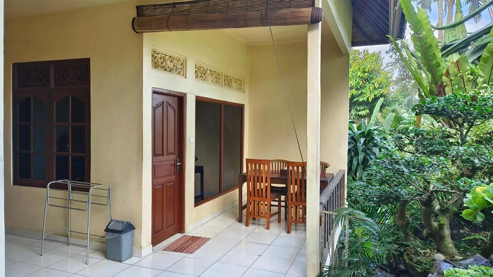 Restaurant/places to eat in Rumah Irak et Kadek Bali