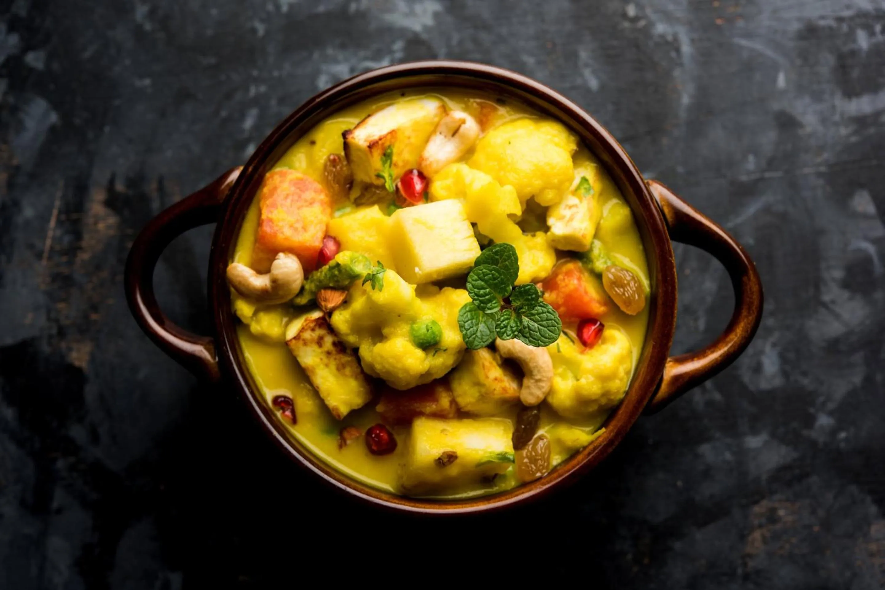 Food in Super Hotel O Sathguru Residency Near New Ashok Nagar Metro Station