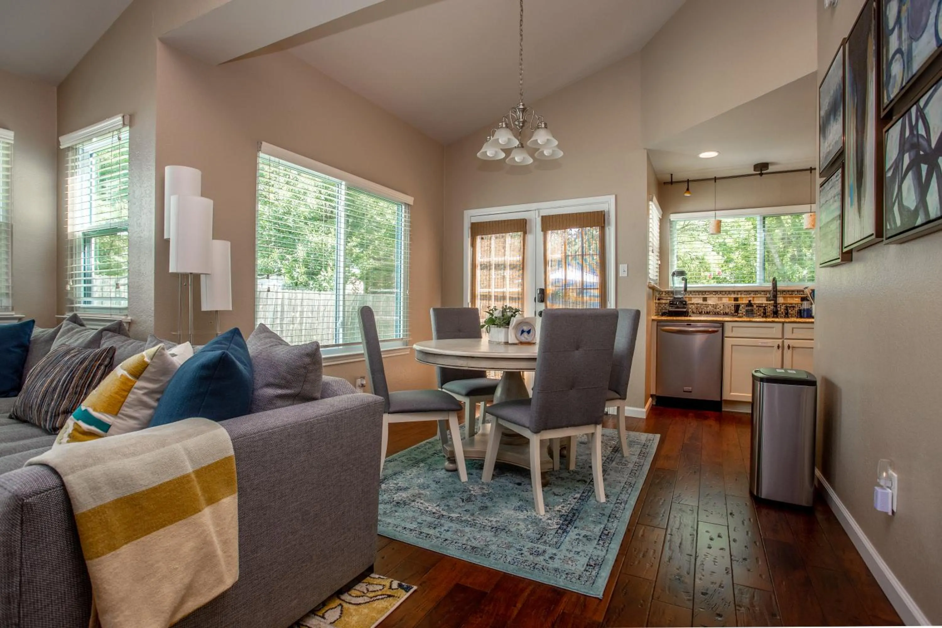 Seating area in Comfortable, Family and Business Friendly 2BD/2BA House in North Austin