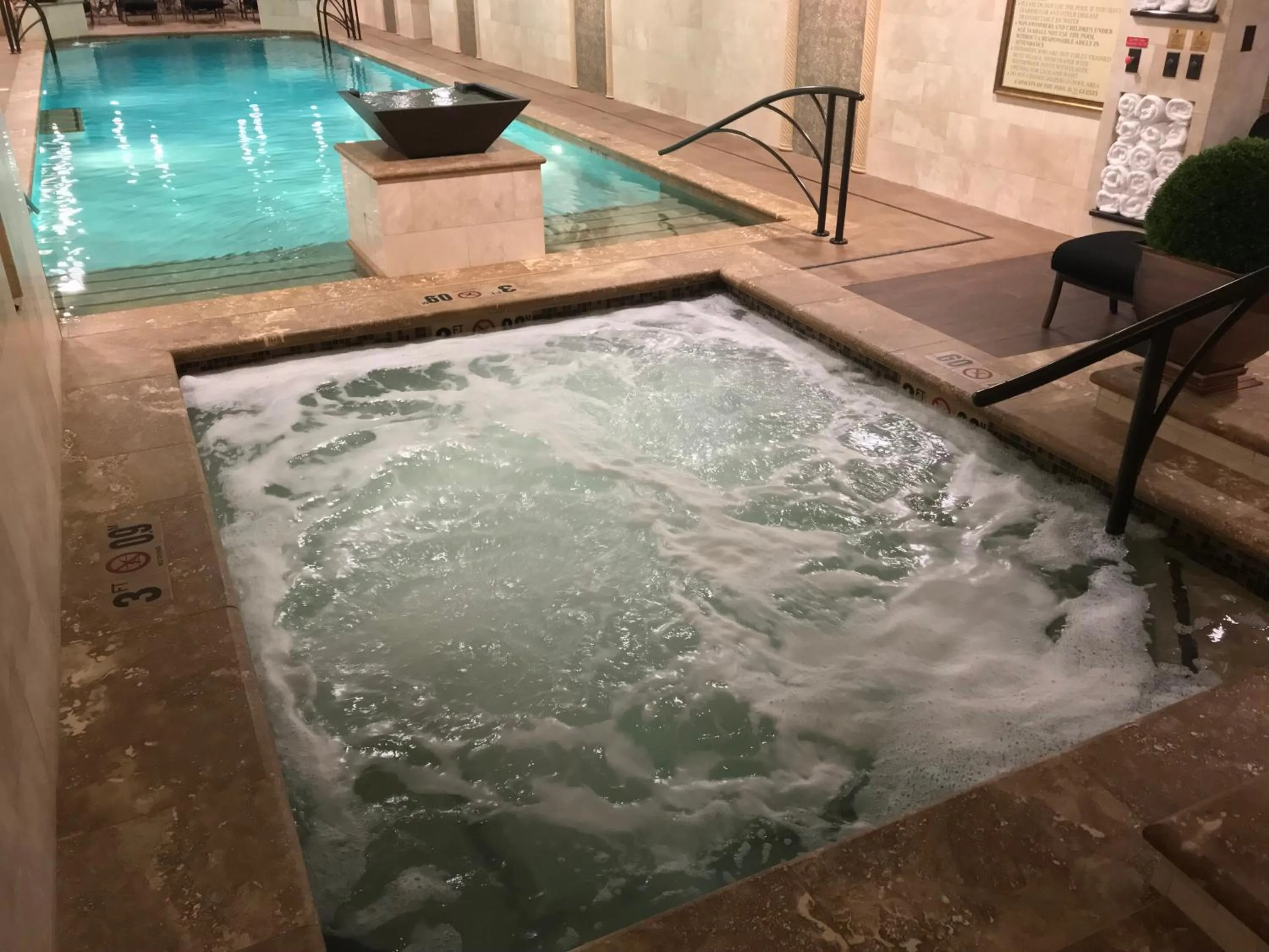 Hot Tub in Lewis & Clark Motel - Bozeman
