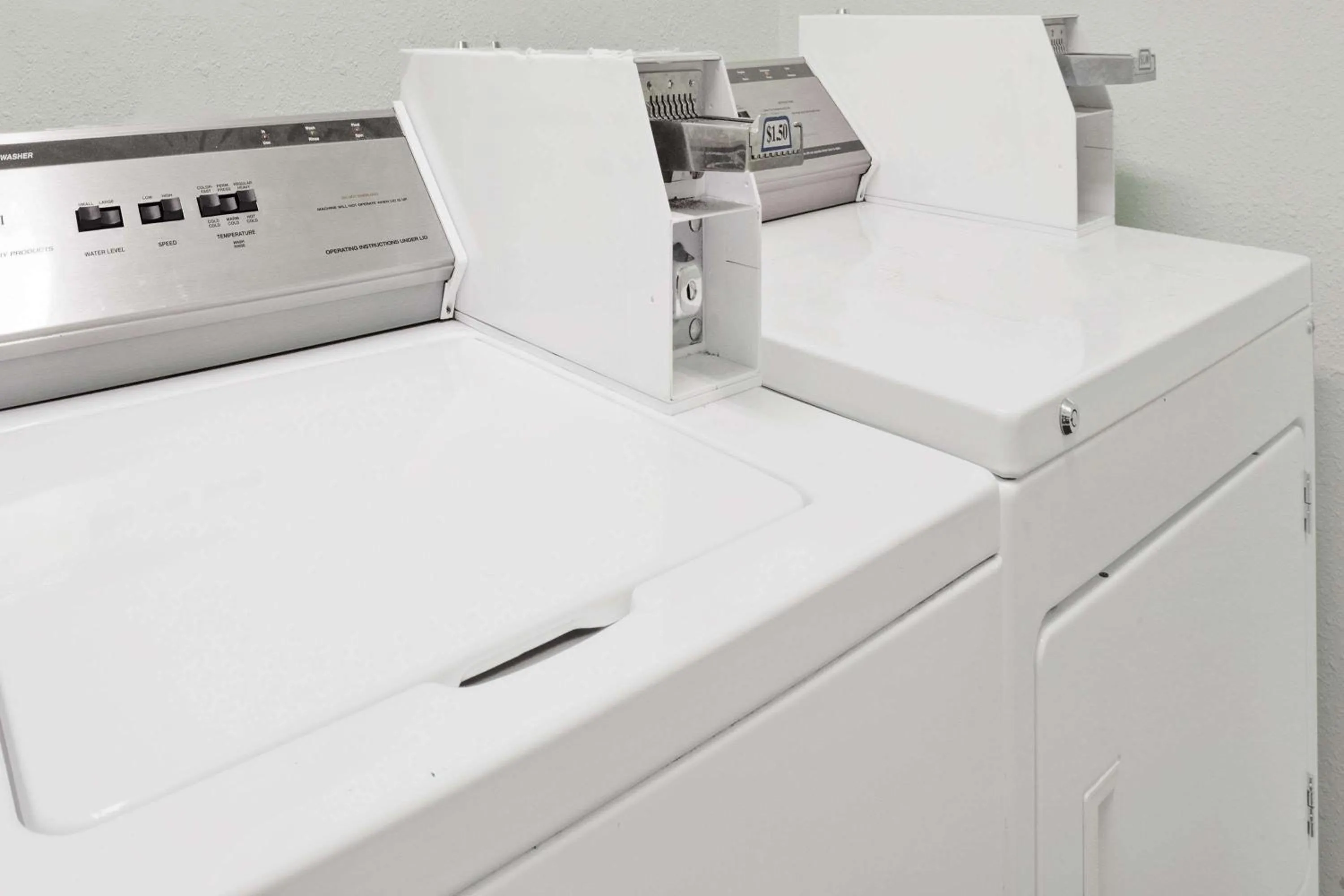 On site, Bed in Travelodge by Wyndham Seattle North of Downtown