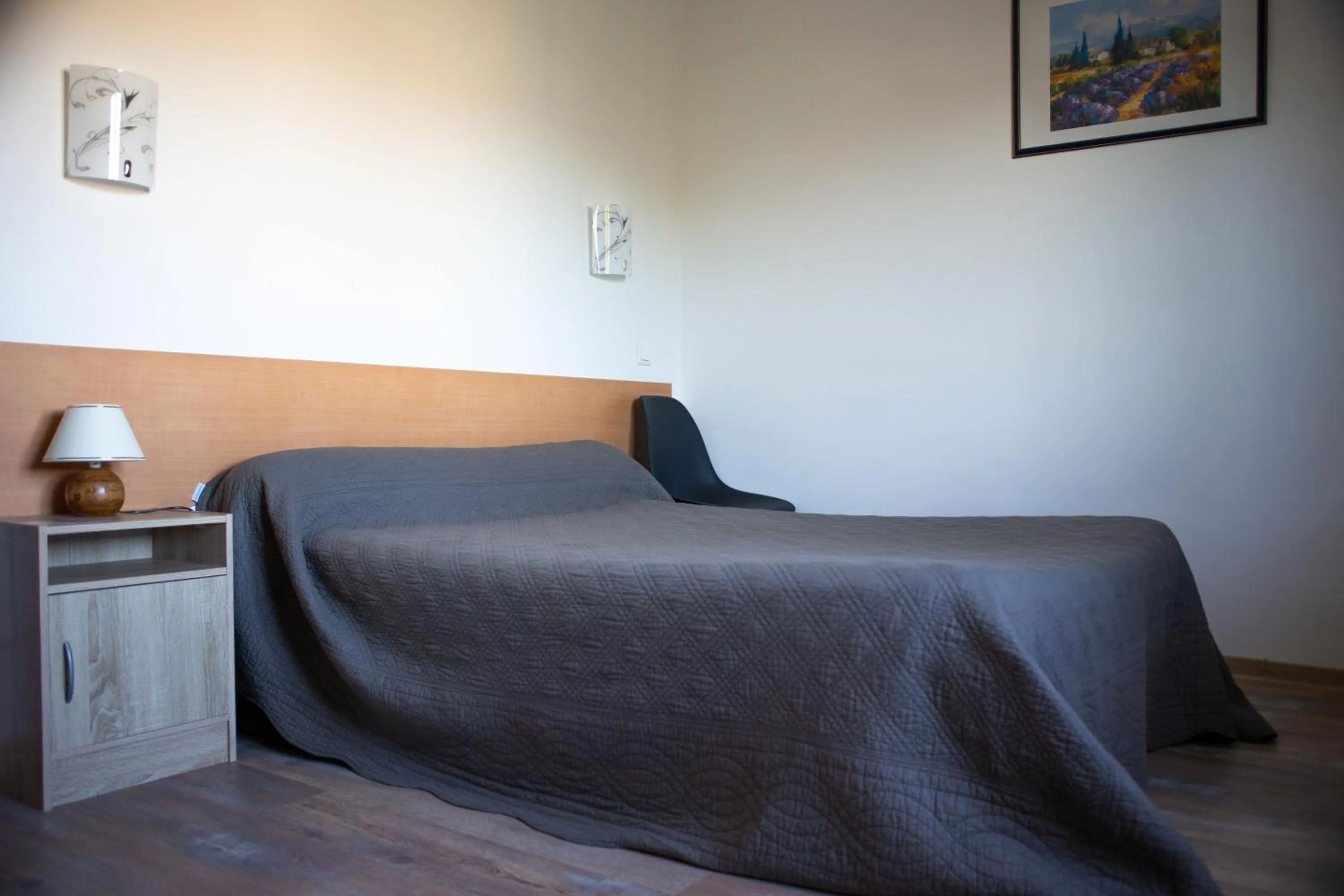 Bed in Auberge le Cévenol