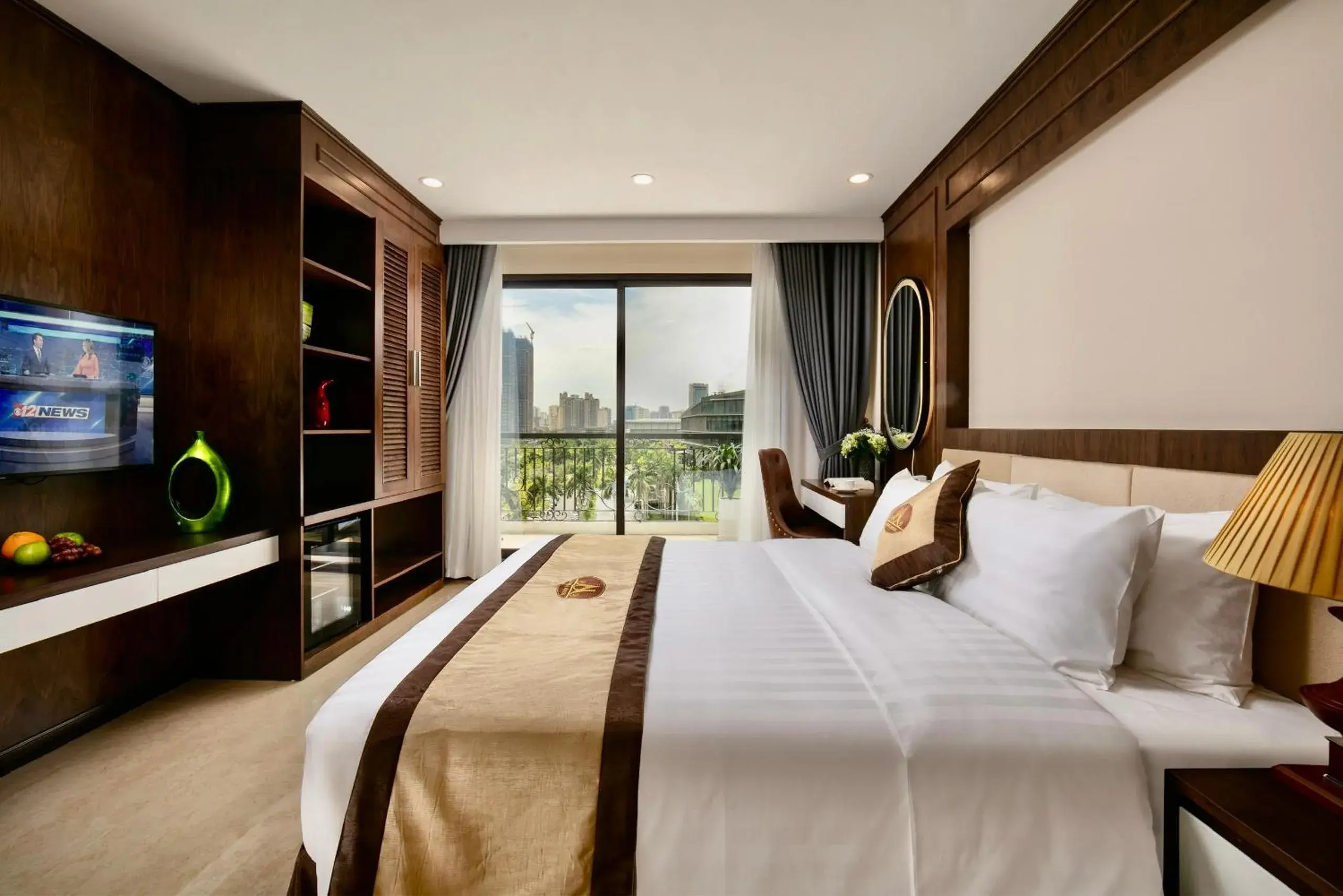 Suite with Balcony in Marina Hotel Ha Noi Suite with Balcony in Marina Hotel Ha Noi
