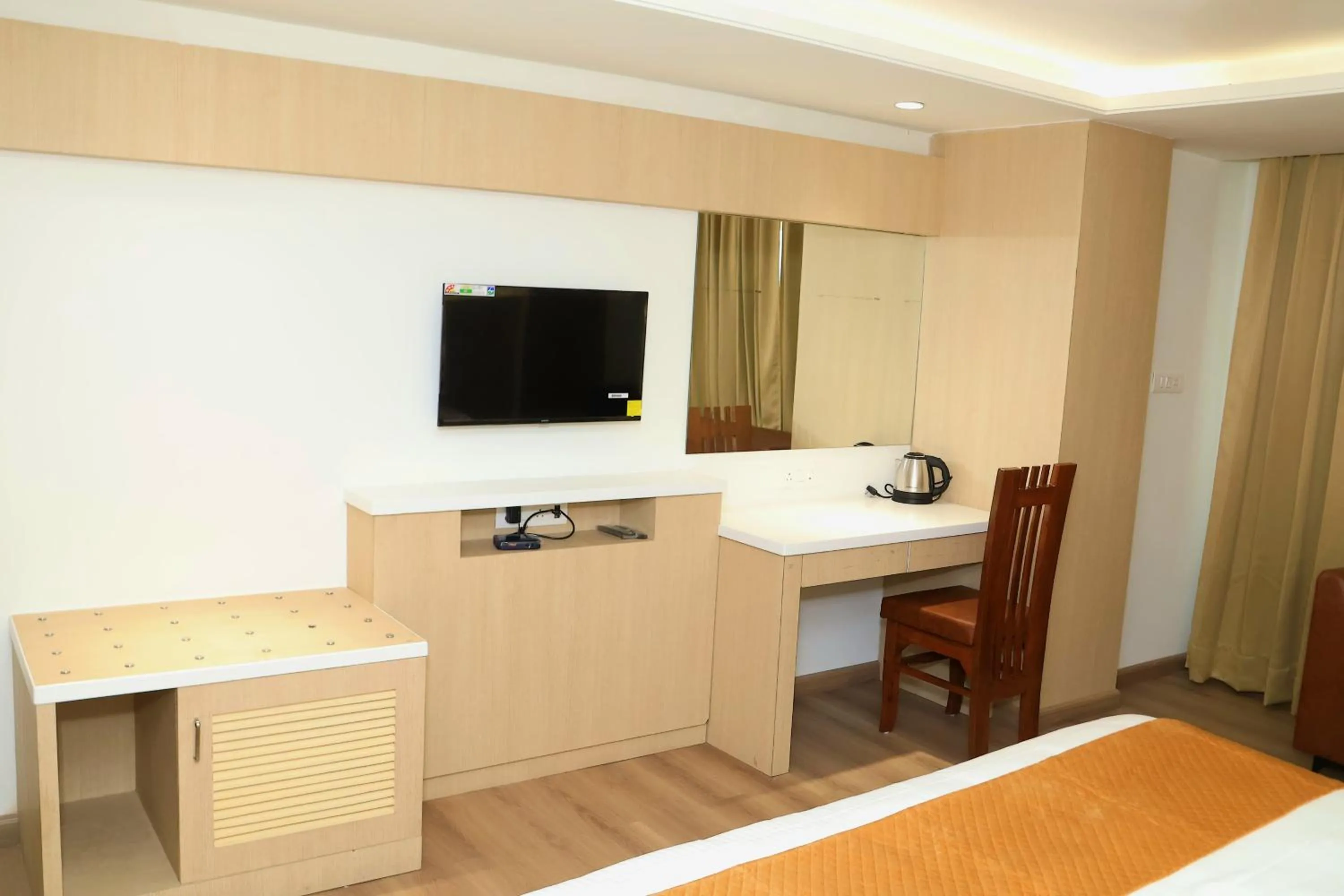 TV and multimedia, Bed in Hotel Radiance