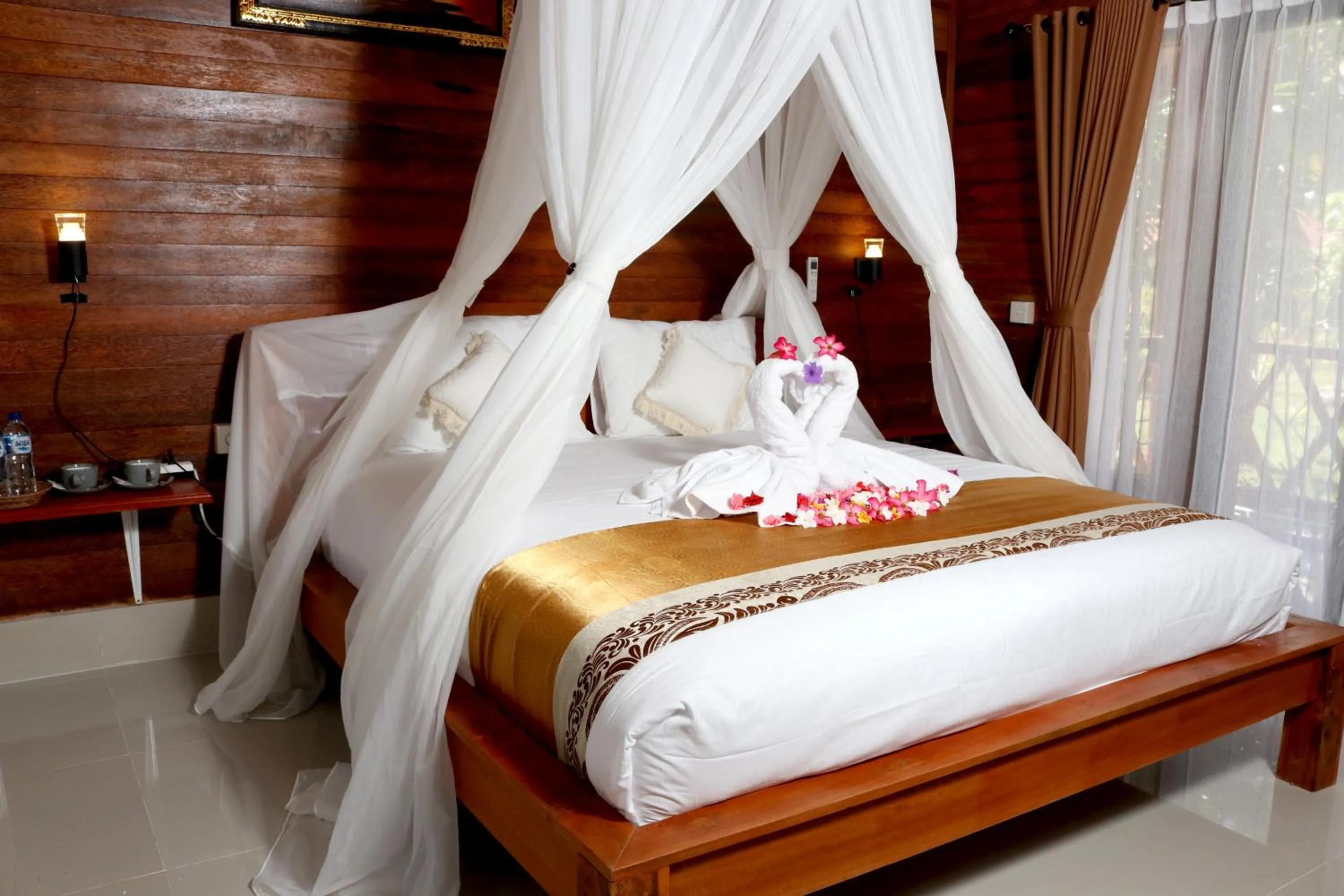 Bed in Dangin Kubu Resort & Restaurant