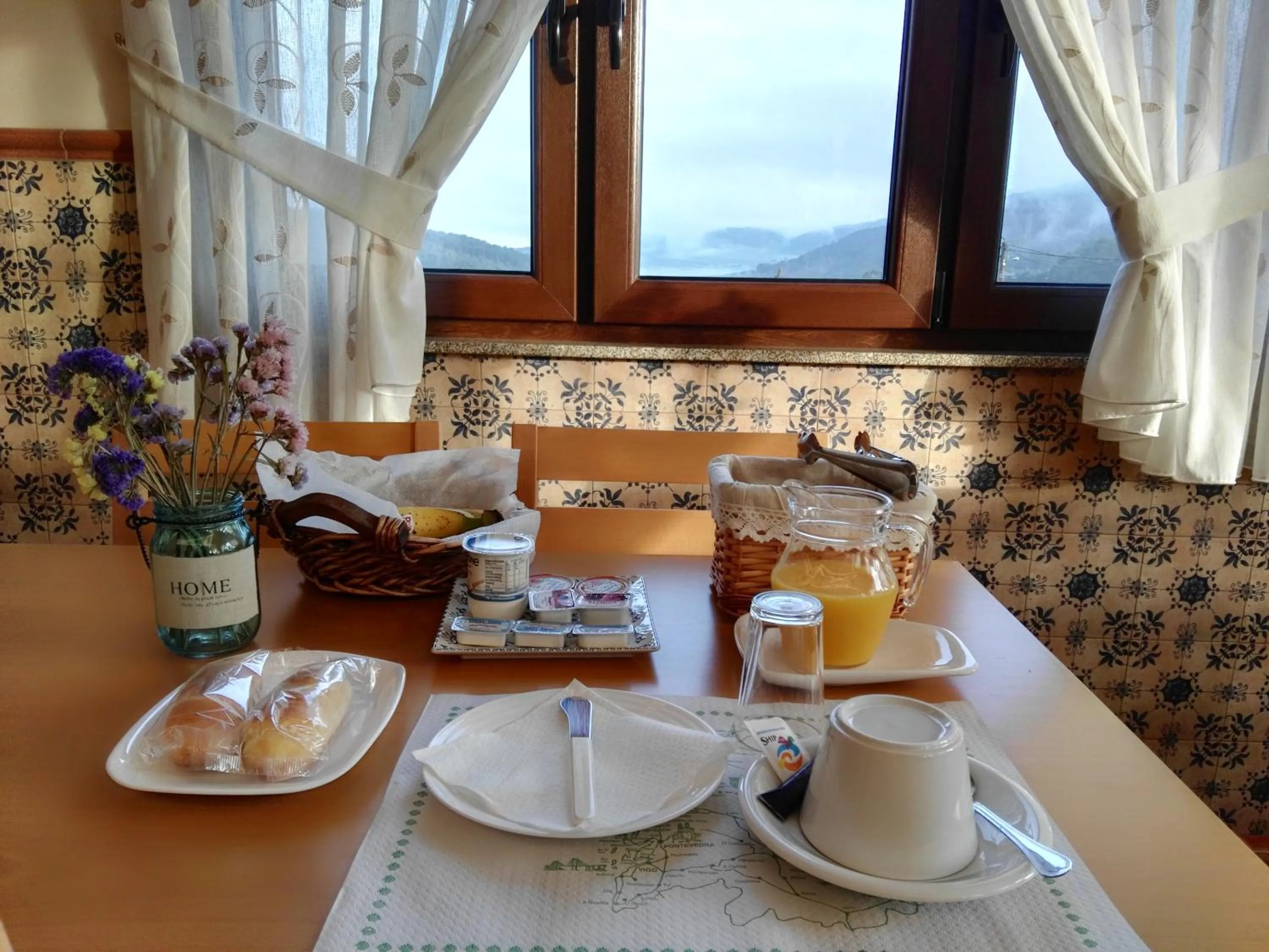 Breakfast in Fragas da Canteira Hotel Rural