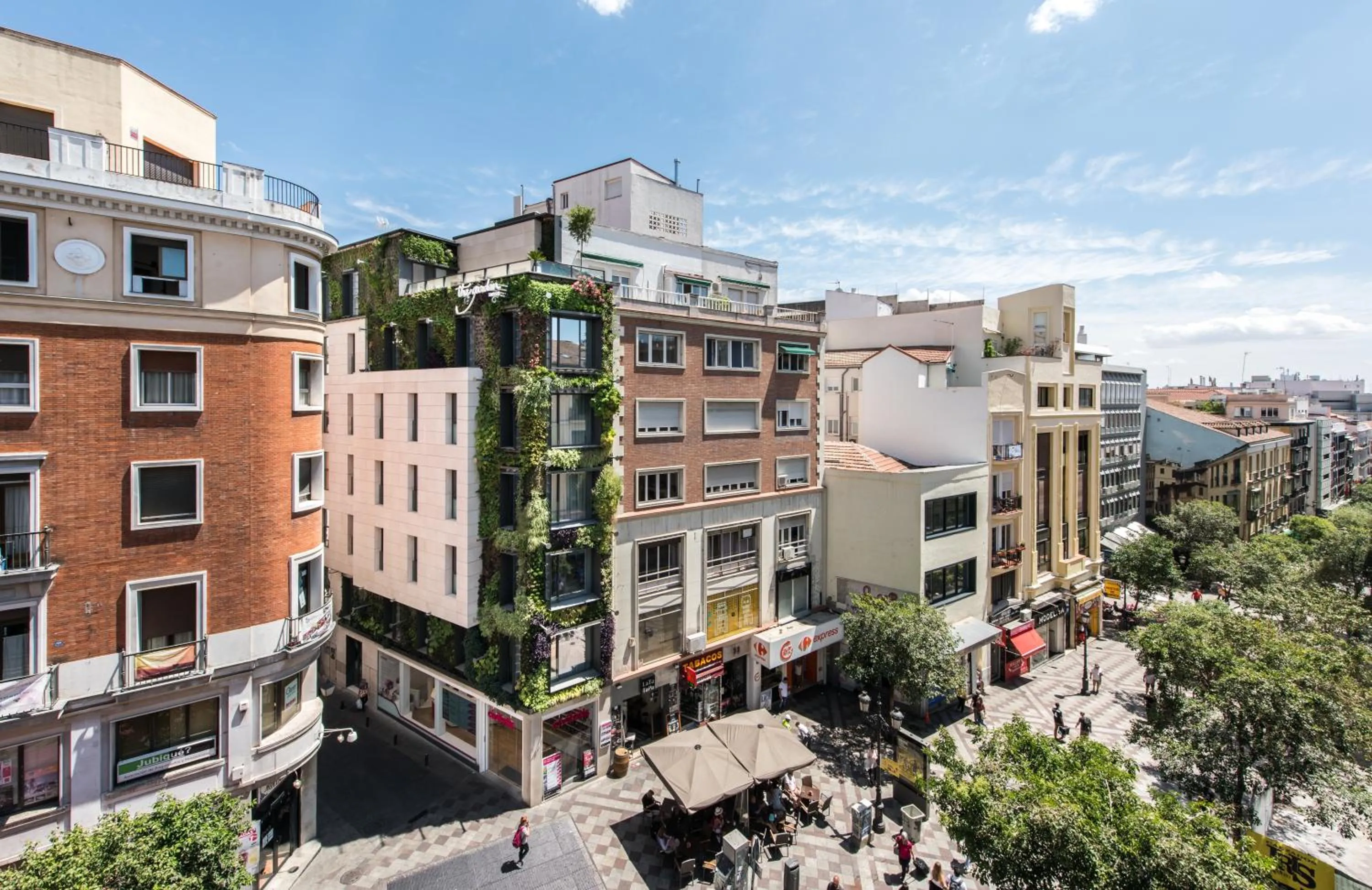 Neighbourhood in The Garden Suites