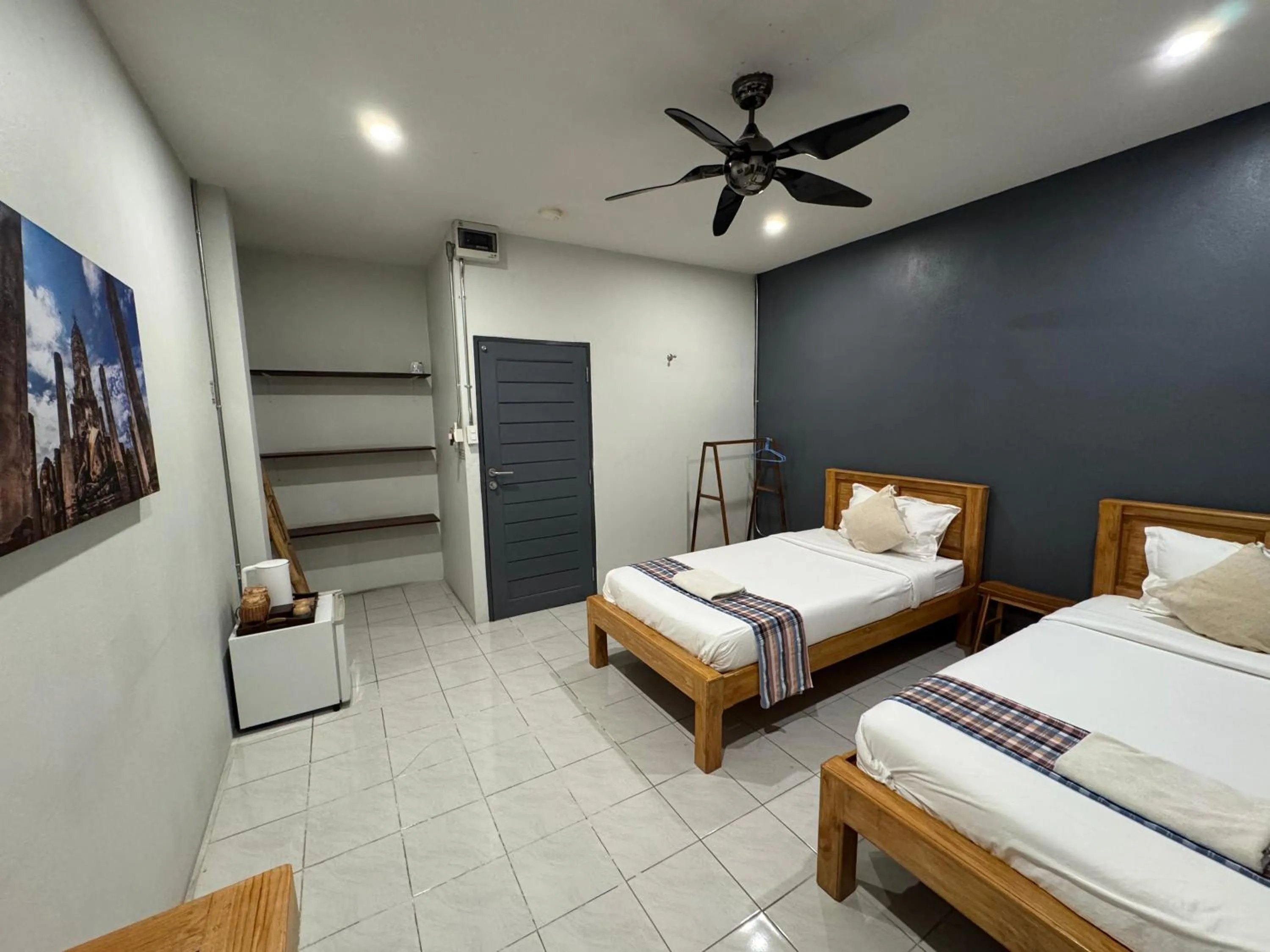 Bed in Little Jasmine by the River