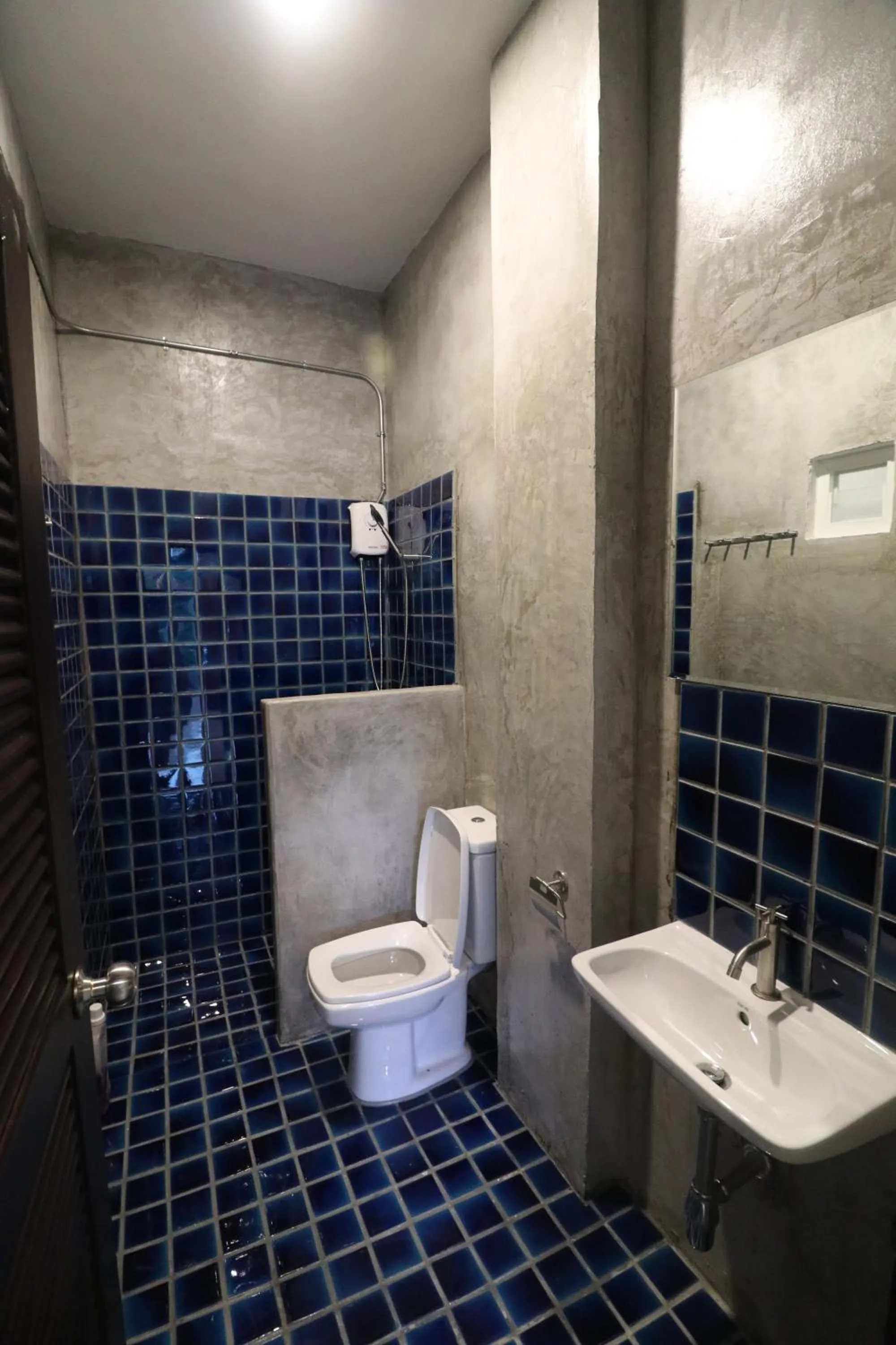 Shower in Little Jasmine by the River