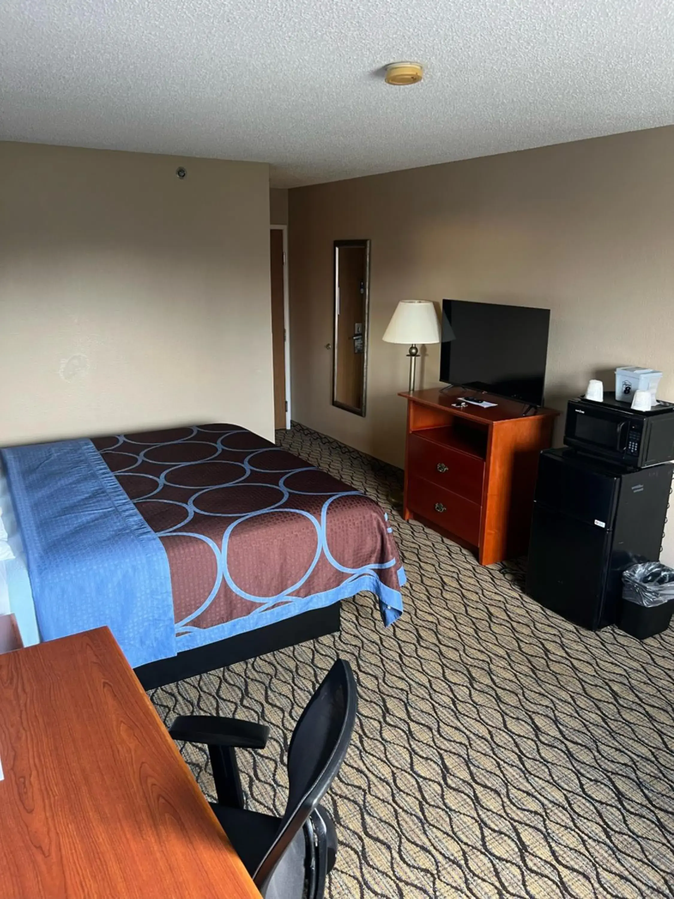 King Room - Non-Smoking in Super 8 by Wyndham Adrian King Room - Non-Smoking in Super 8 by Wyndham Adrian