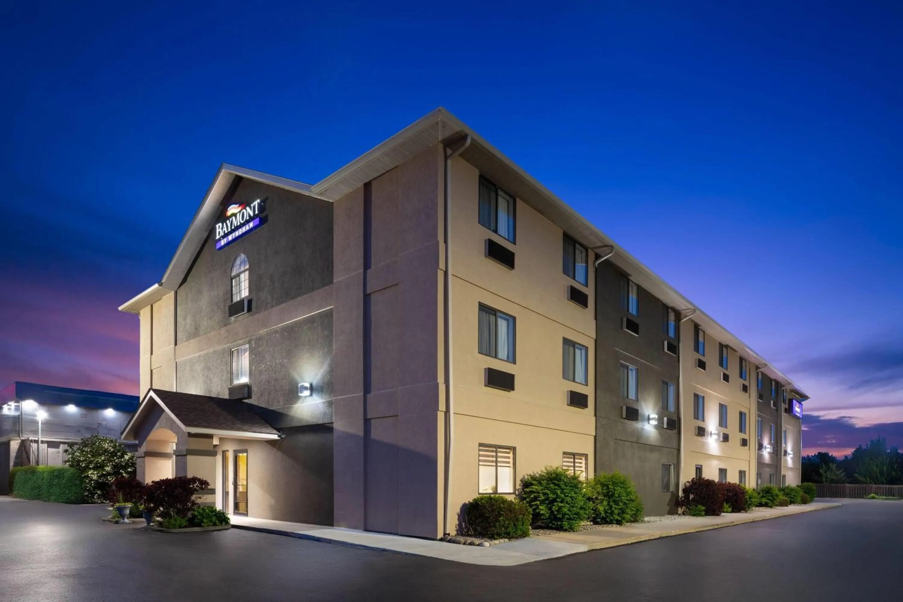 Property building in Baymont by Wyndham Paw Paw