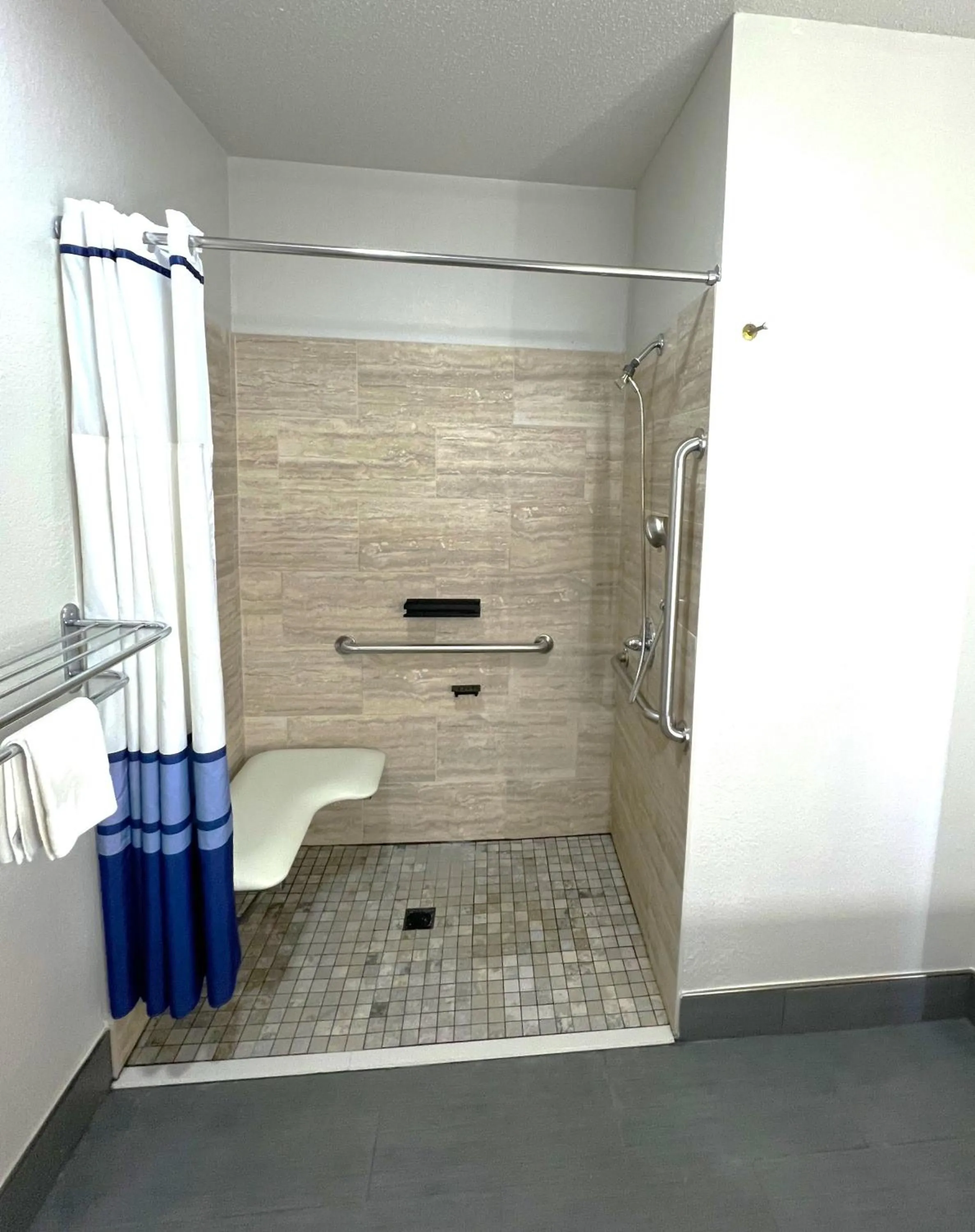 Shower in Baymont by Wyndham Paw Paw