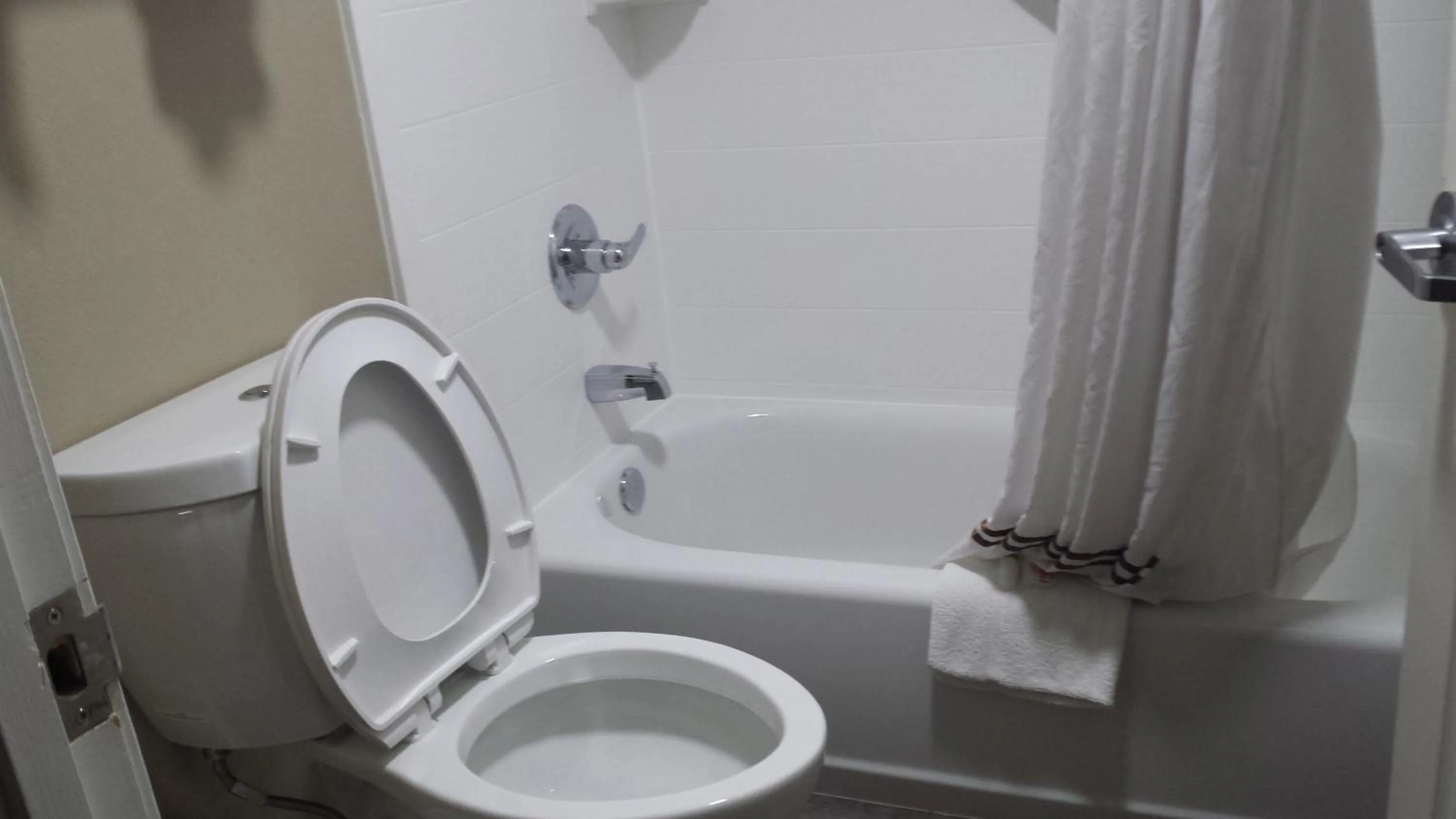 Super 8 by Wyndham Murfreesboro