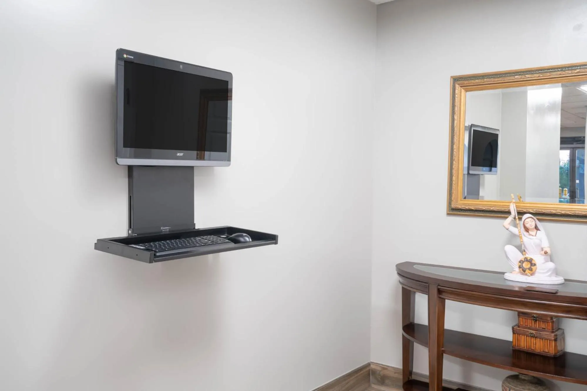 Business facilities in Super 8 by Wyndham Murfreesboro