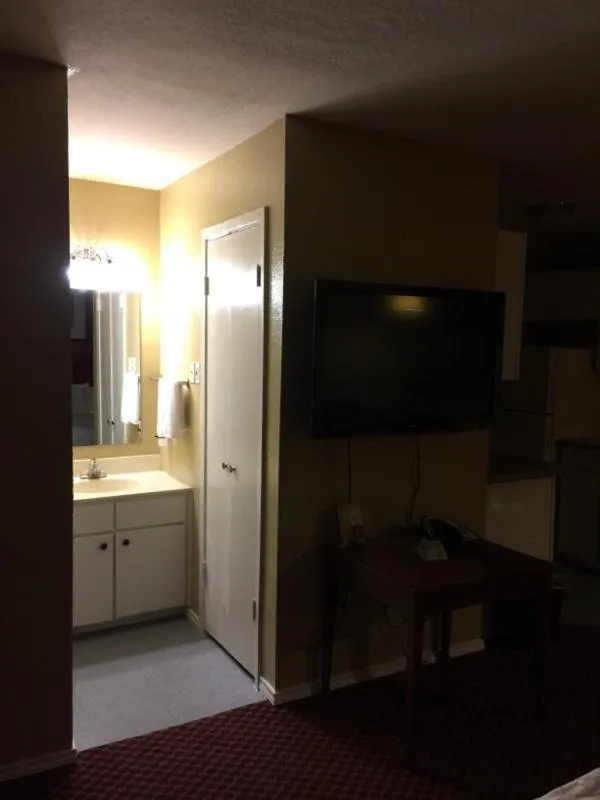 Decorative detail in Ranch House Inn & Suites