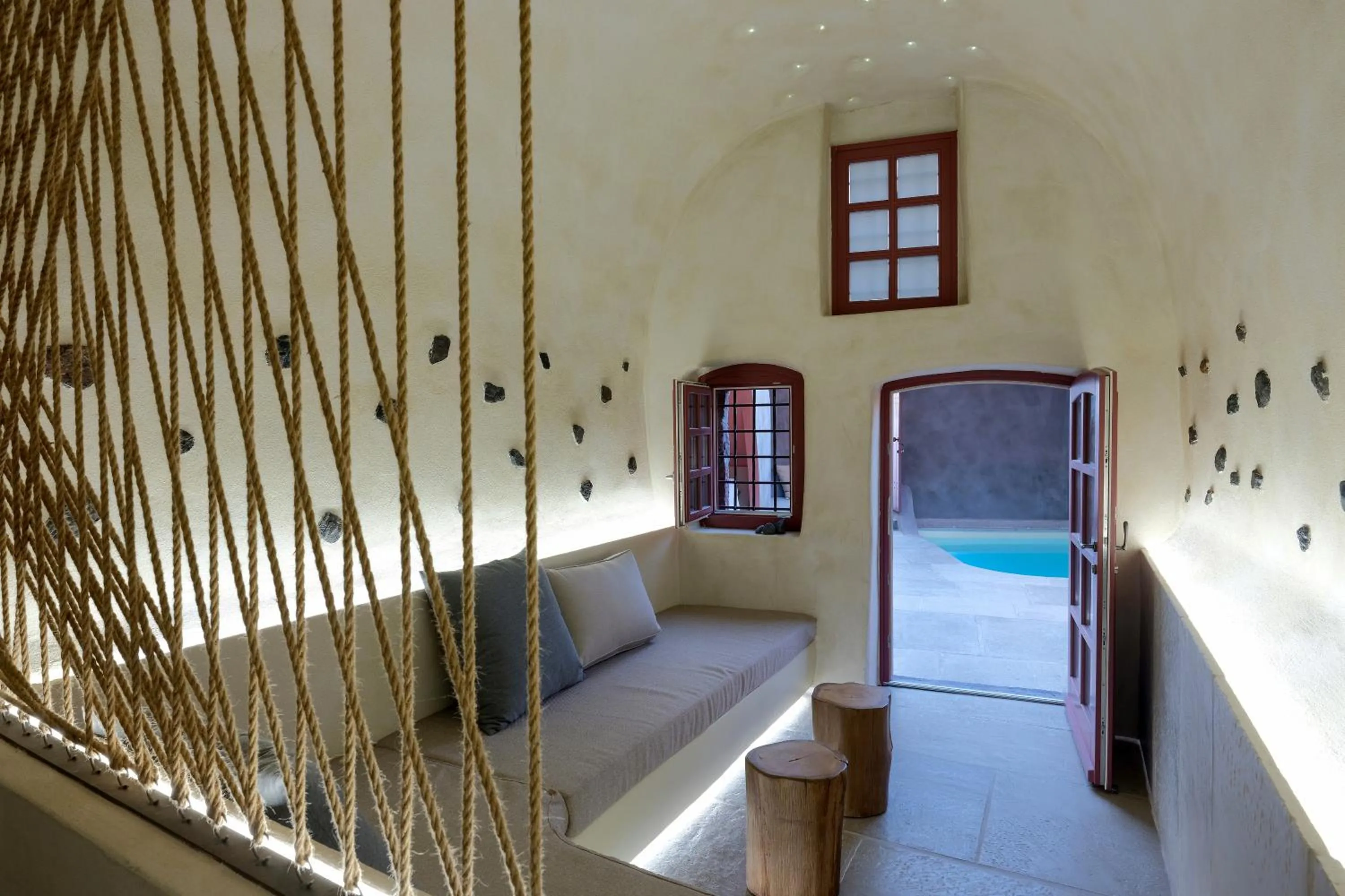 Bed in Andronikos Canaves