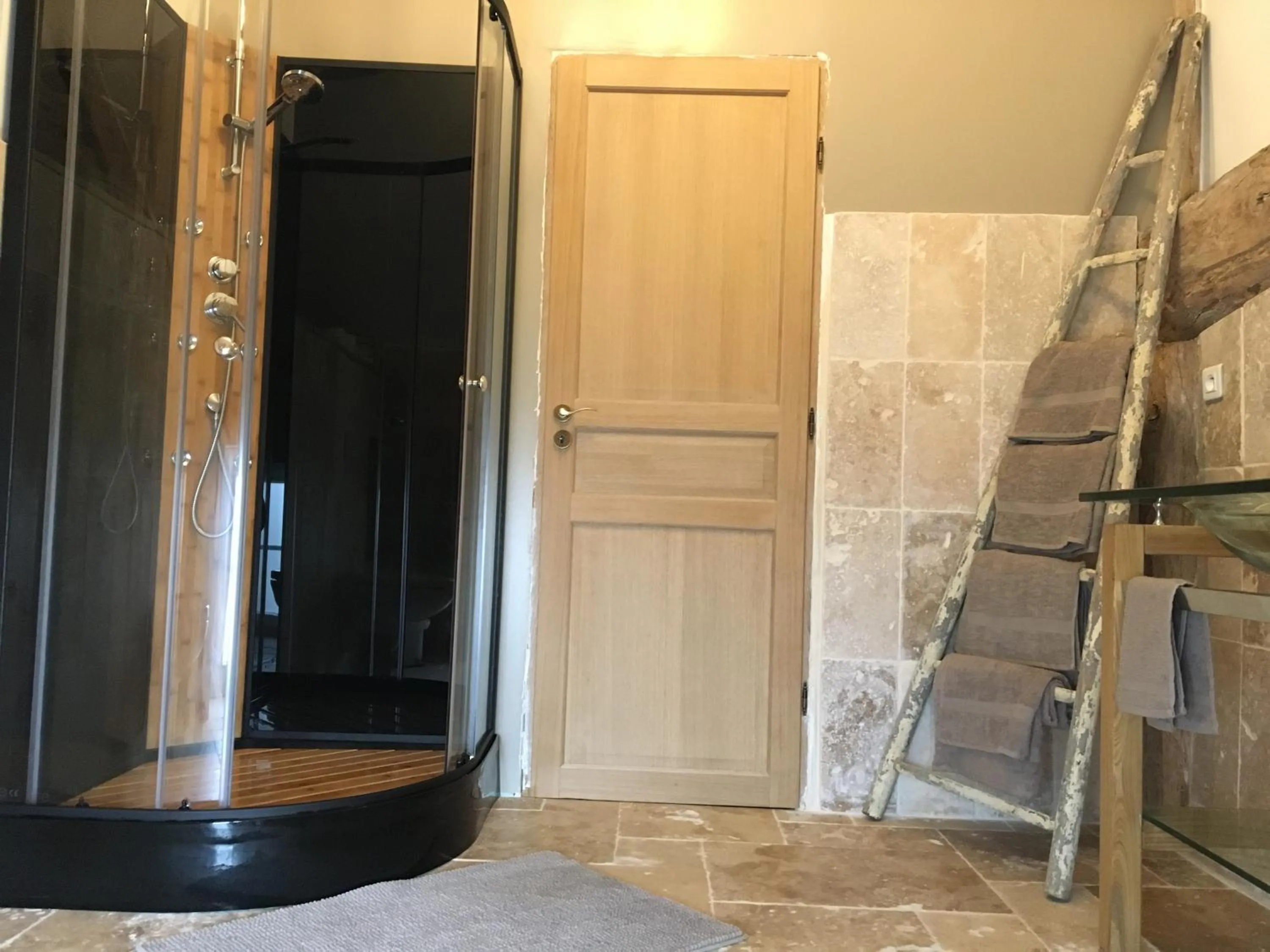 Domaine Des Tours Vauquelin