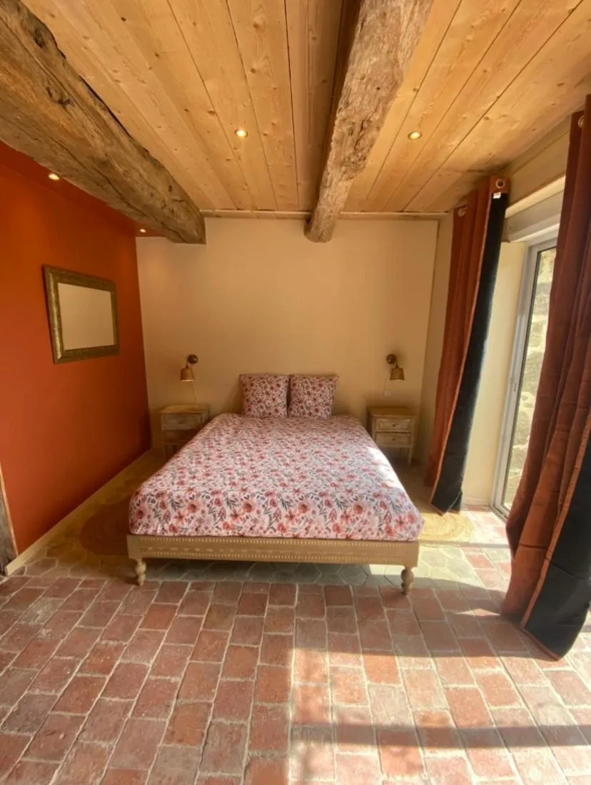 Bed in Domaine Des Tours Vauquelin