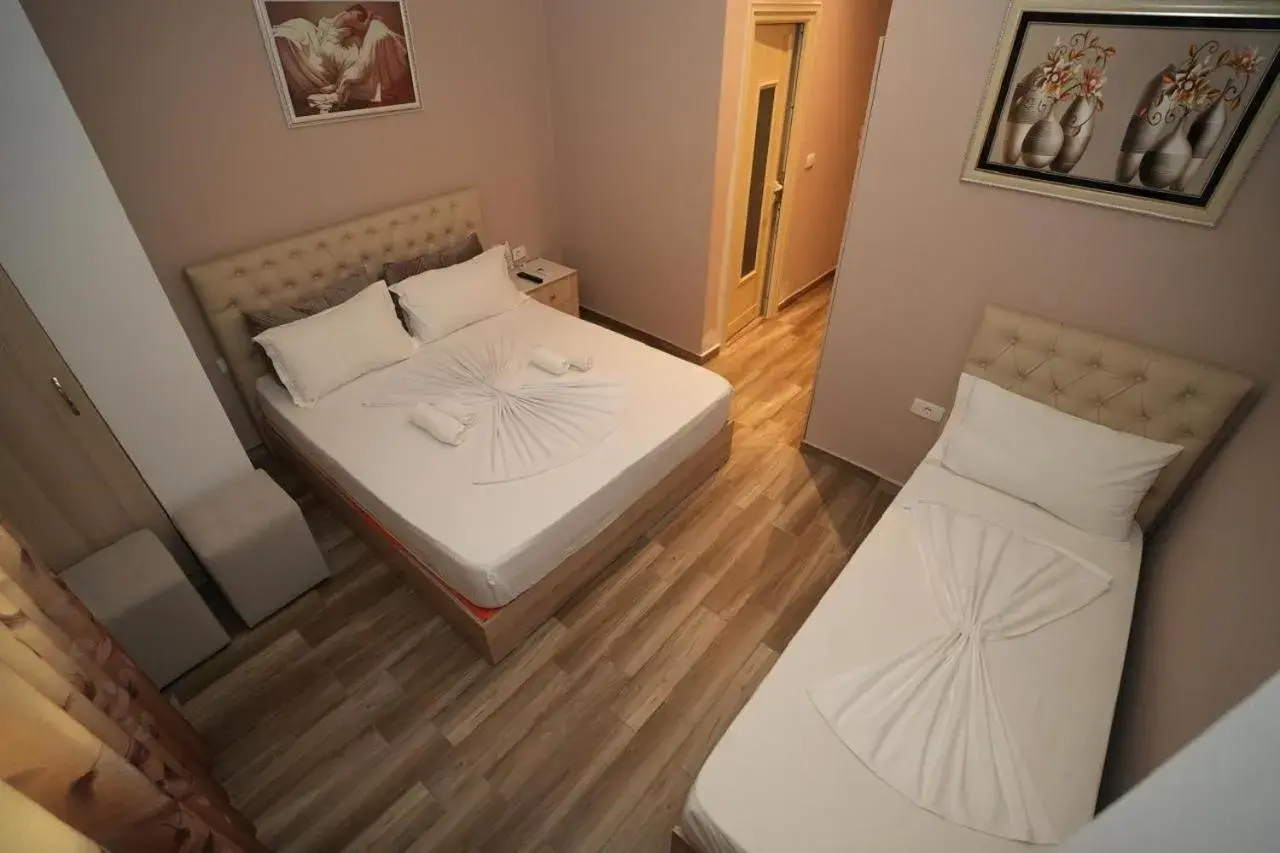 Triple Room in Hotel Kojku Triple Room in Hotel Kojku