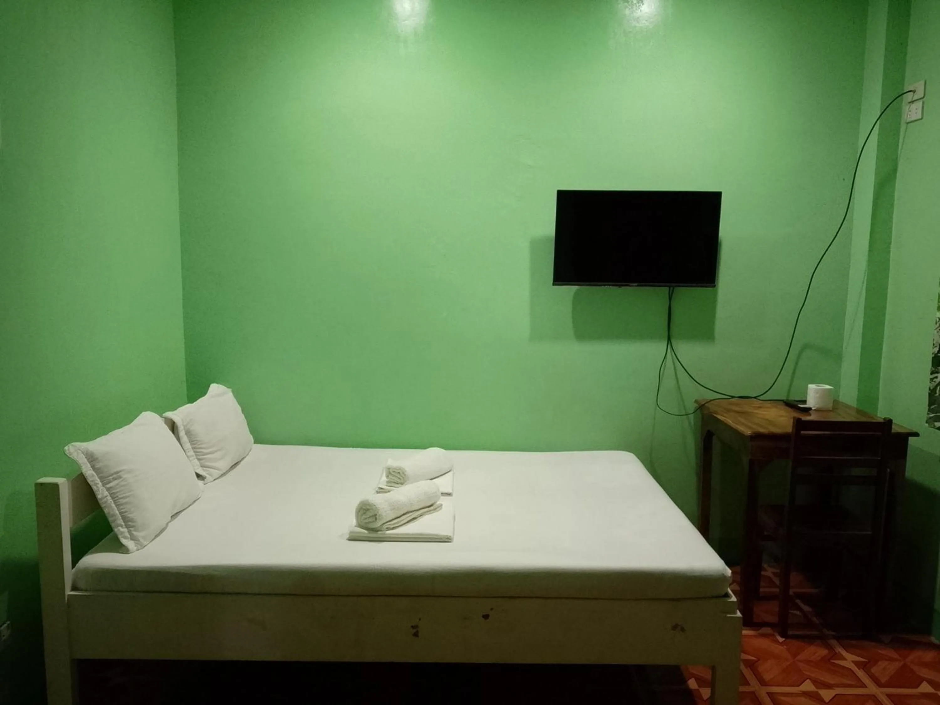 Bedroom, Bed in July's Haven Seaside Pension Camiguin