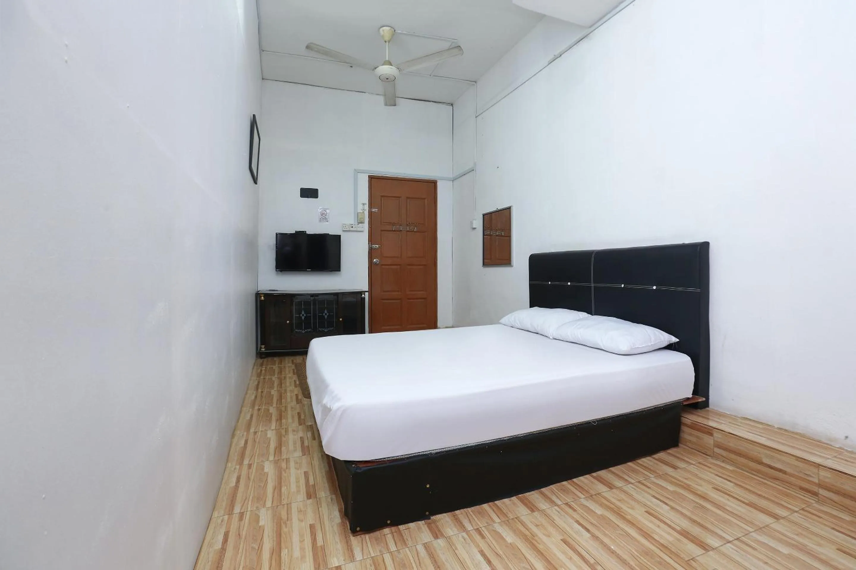 Bedroom in Hotel O D&d Budget Inn