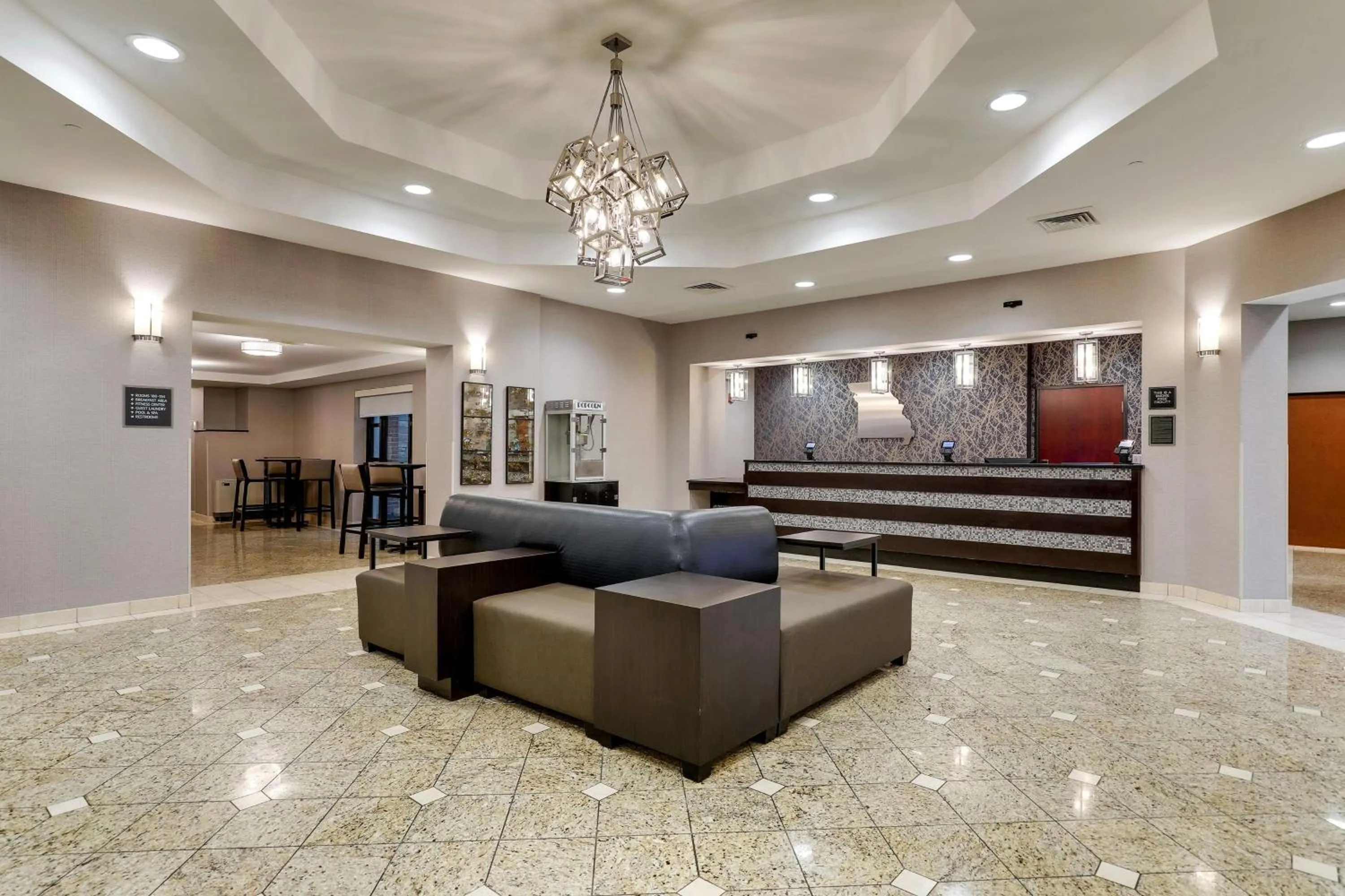 Lobby or reception in Drury Inn & Suites St Joseph
