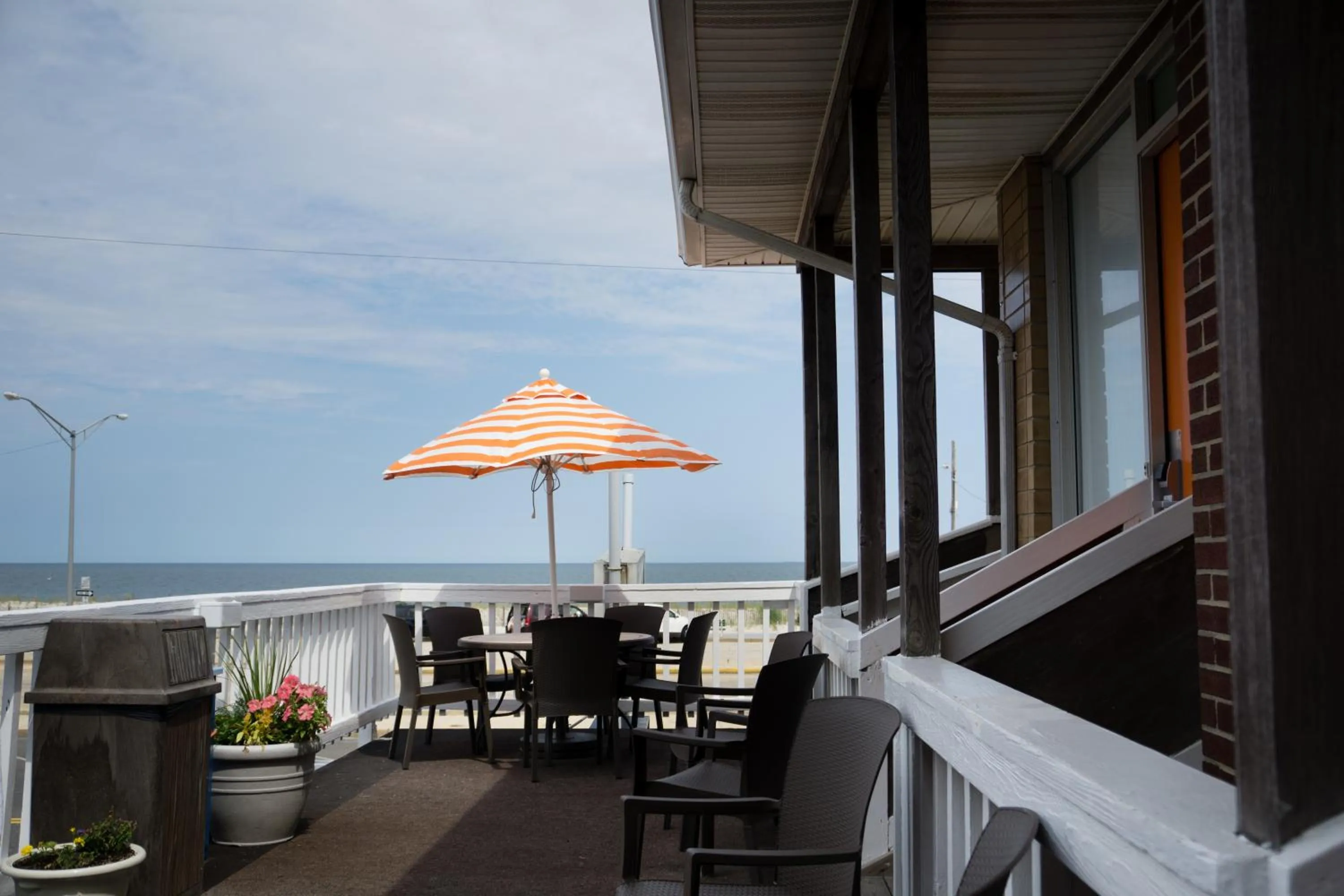 Balcony/Terrace in Charlroy Motel