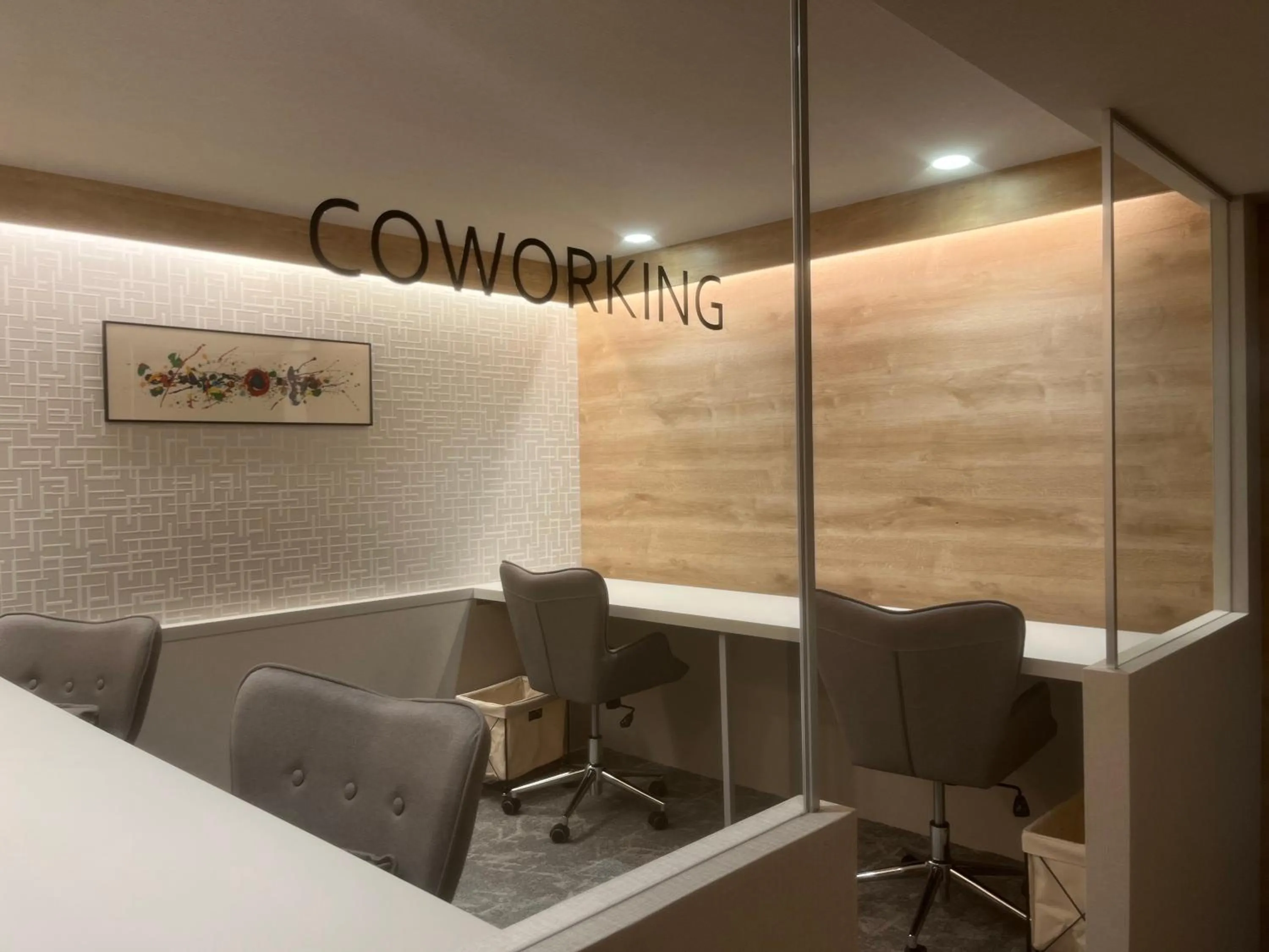 Business facilities in Stay's OTARU