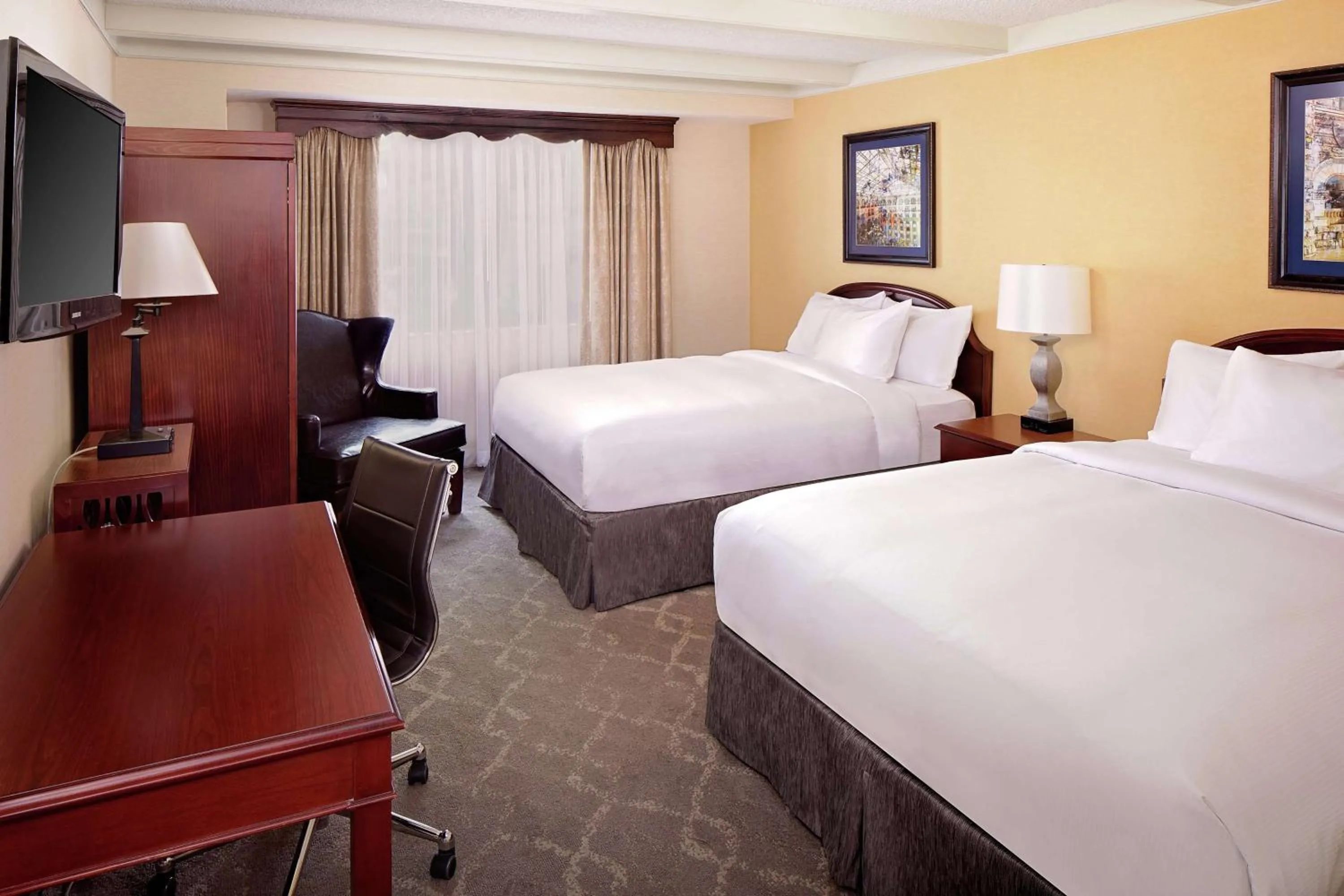 Bed in The Desmond Hotel Malvern, a DoubleTree by Hilton