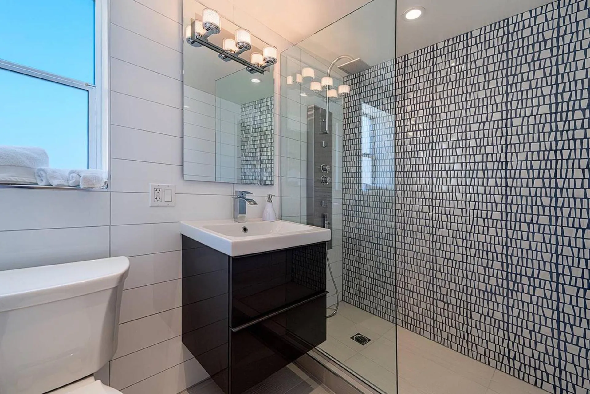 The Twist Palm Springs