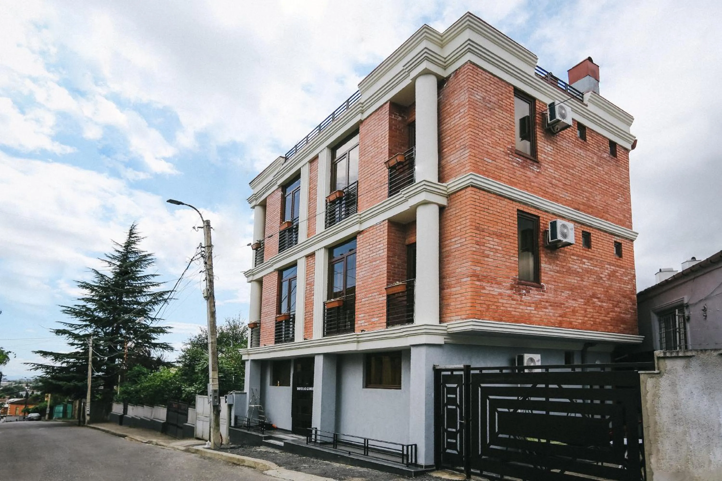 Property building in Balanchine