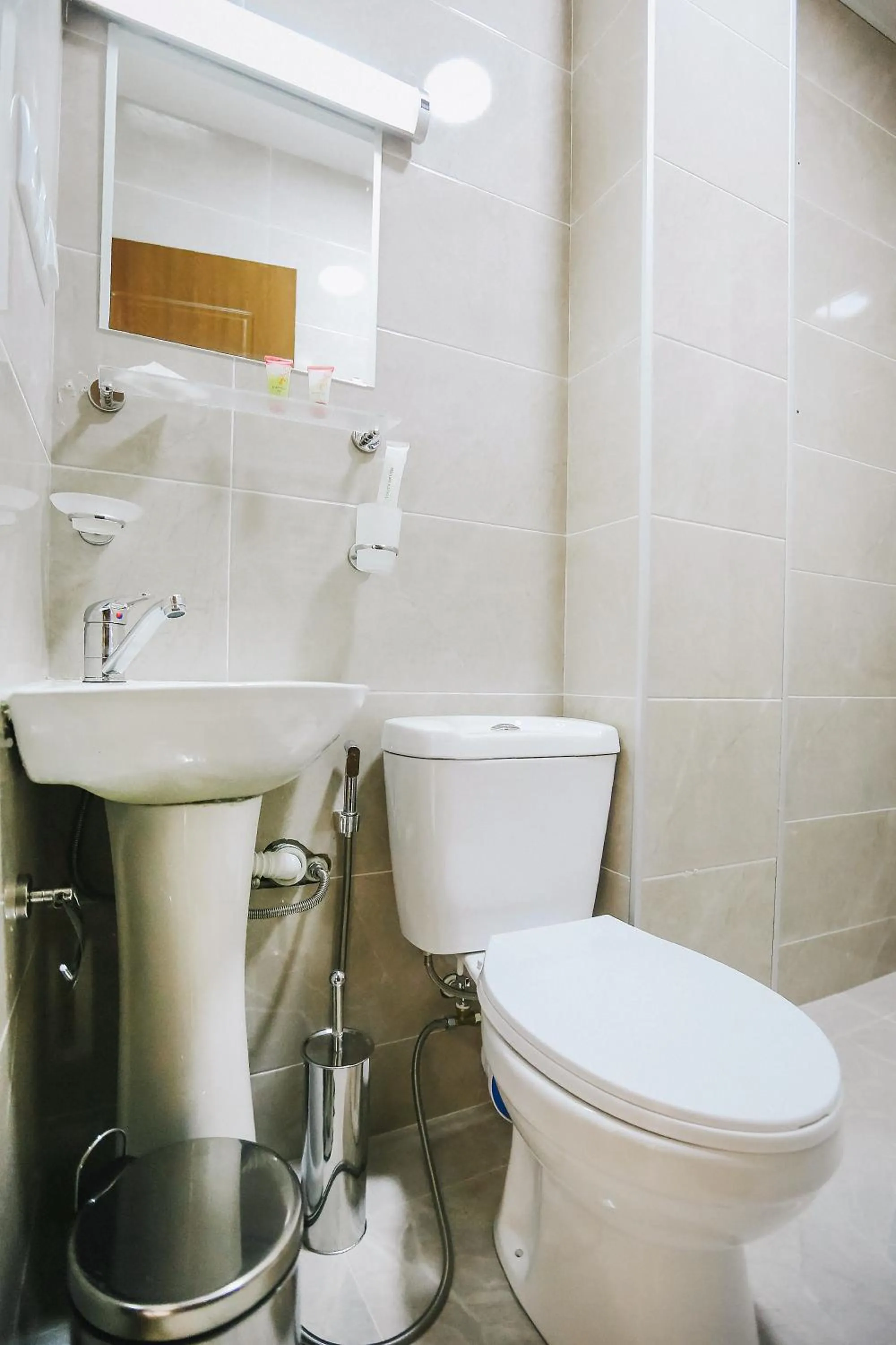 Toilet in Balanchine