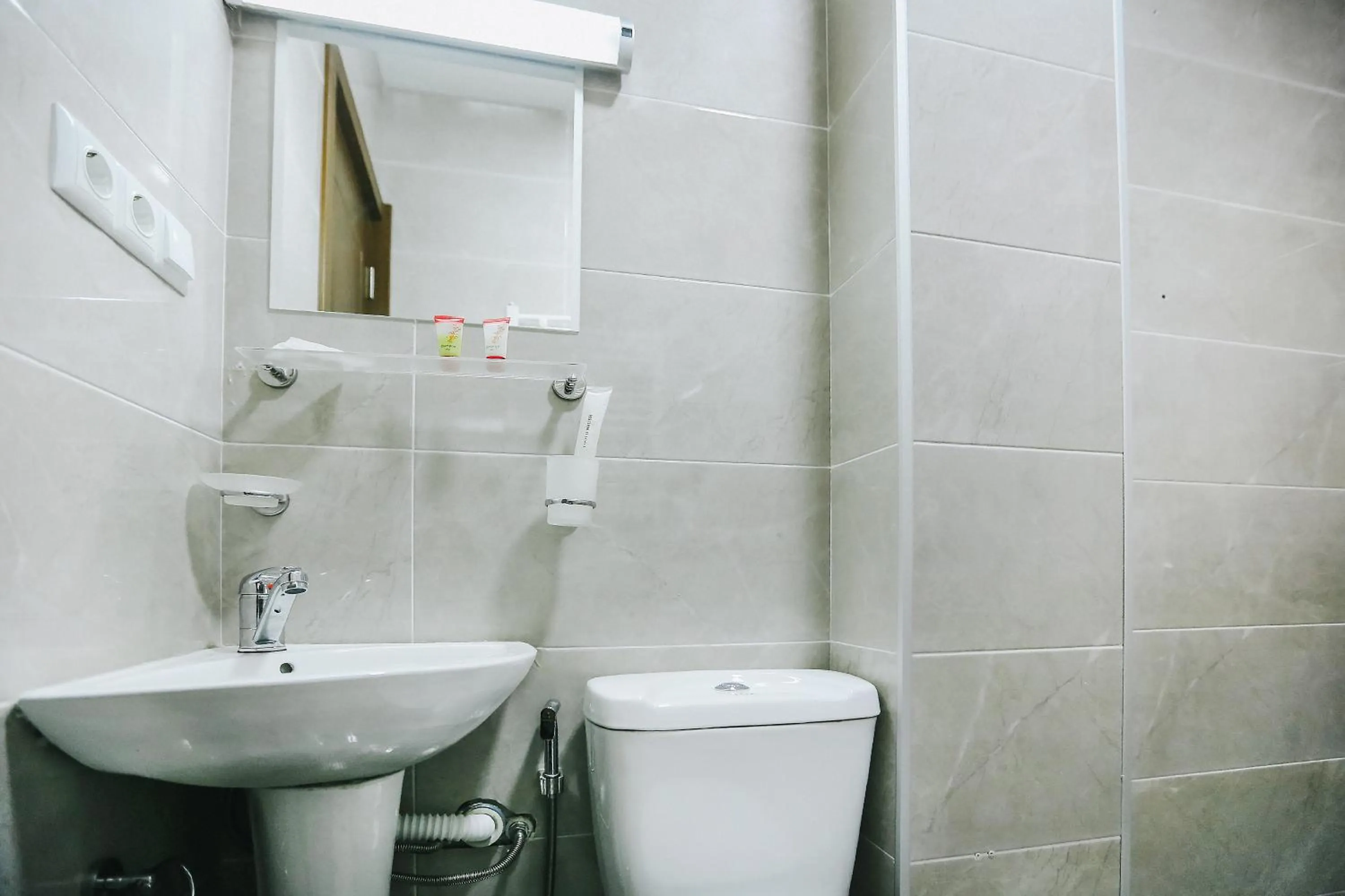 Bathroom in Balanchine