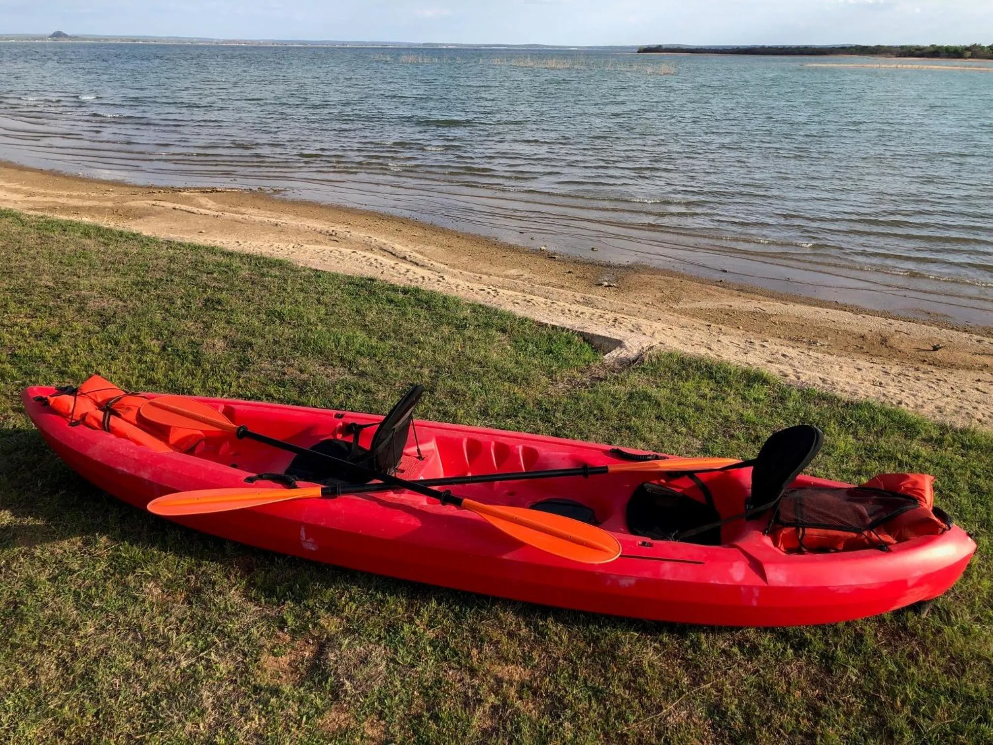 Canoeing in Oasis Lake Buchanan