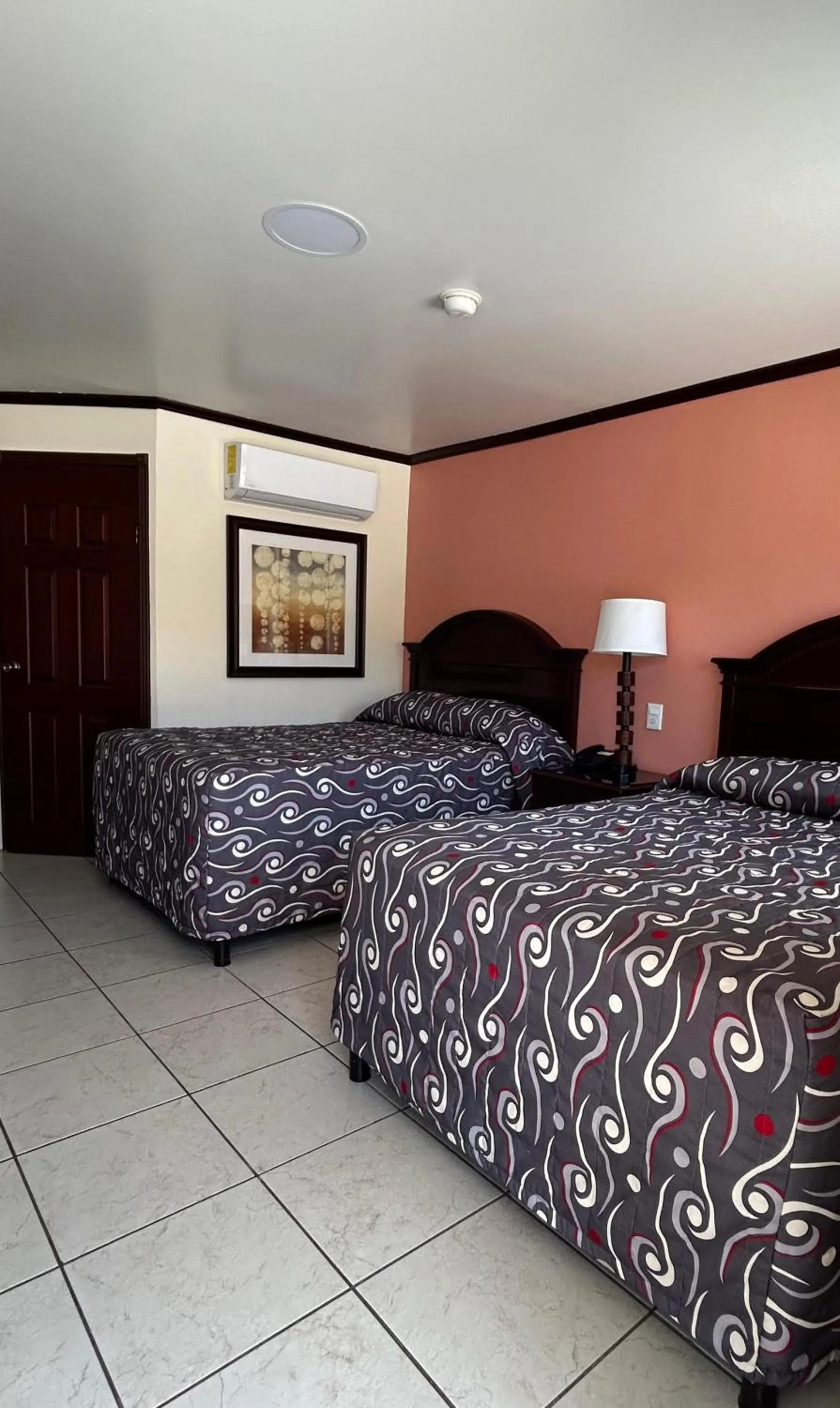 air conditioner, Bed in DURAZNO INN