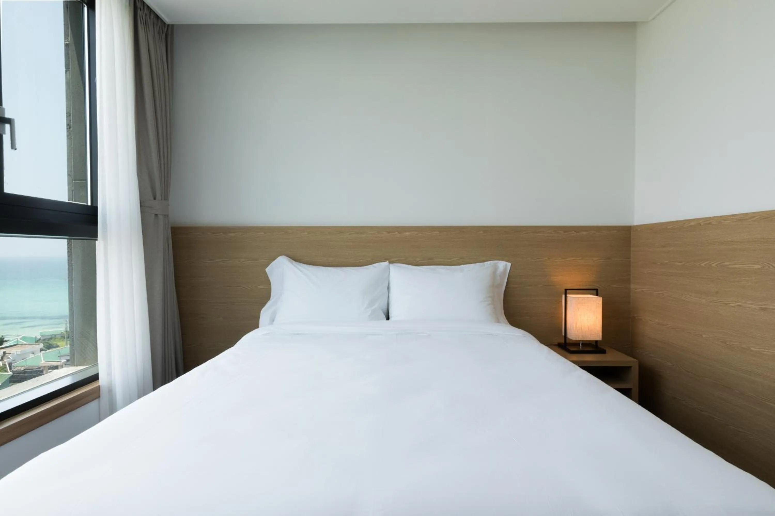 Bedroom, Bed in Lemain Hotel