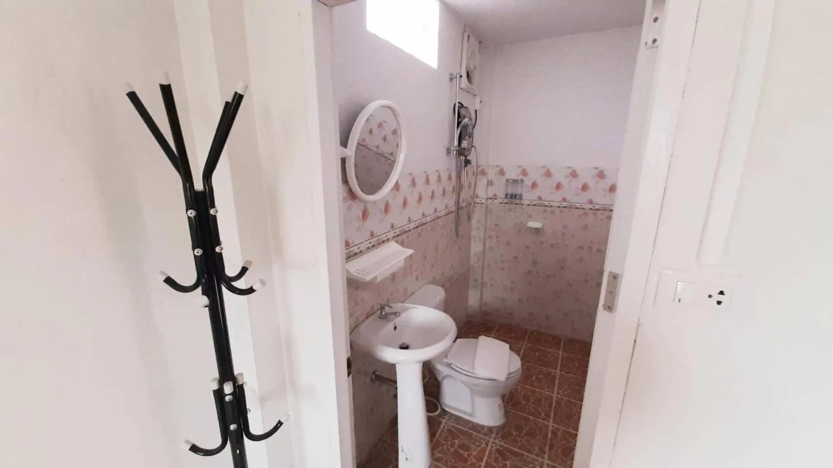 Shower in Rapeepat Residential and Resort