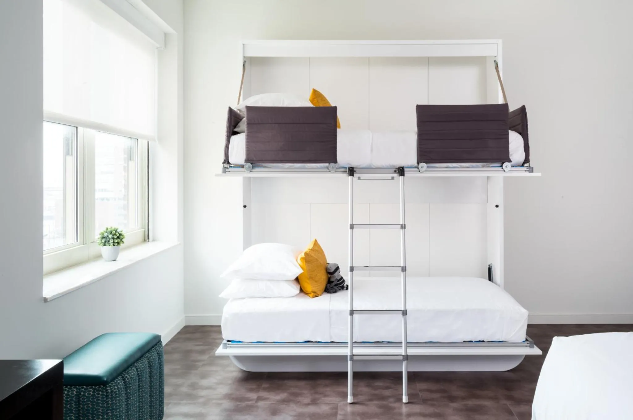 Bed in TRYP by Wyndham Newark Downtown