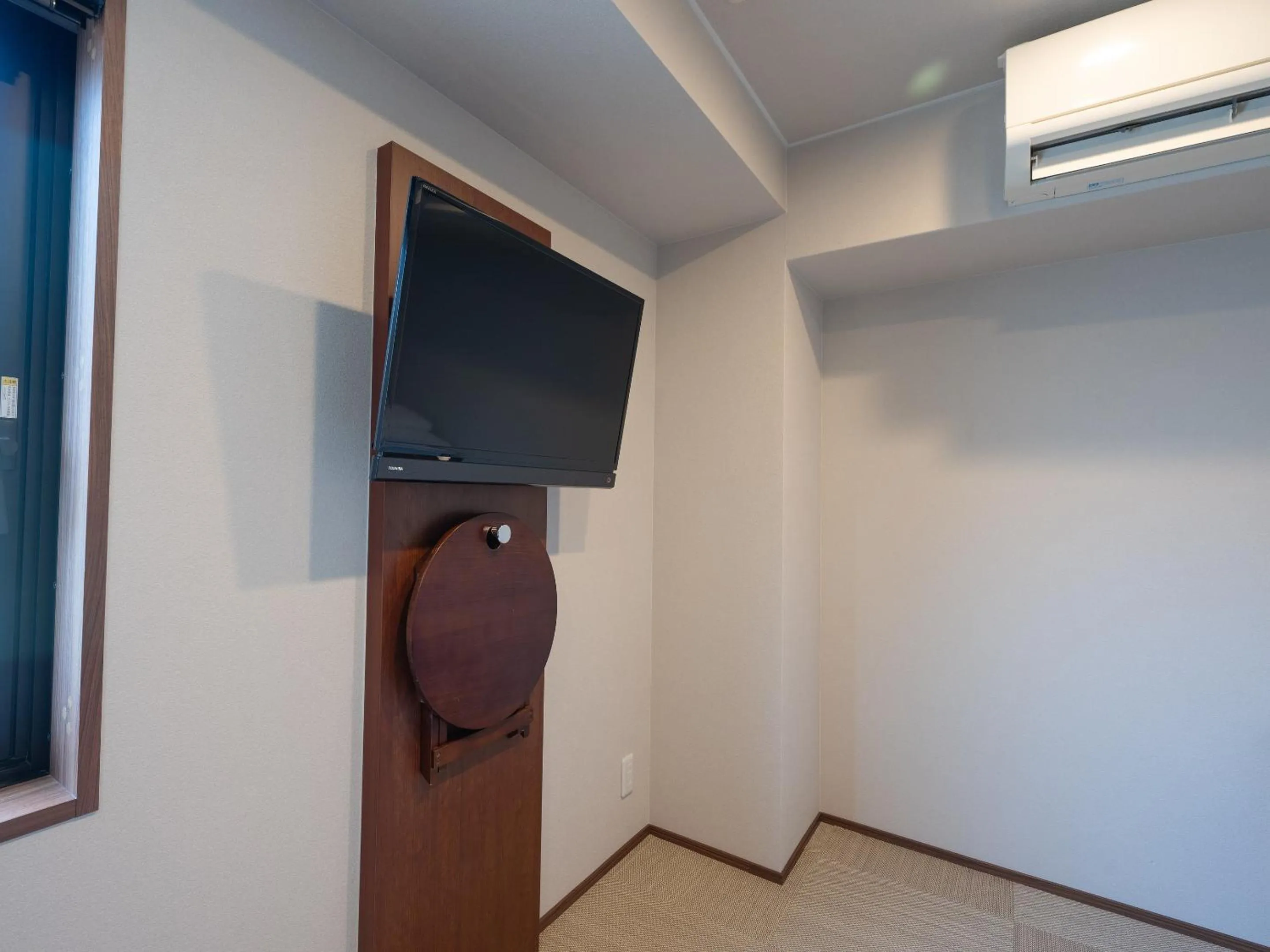 Photo of the whole room in Hotel Meldia Osaka Higobashi