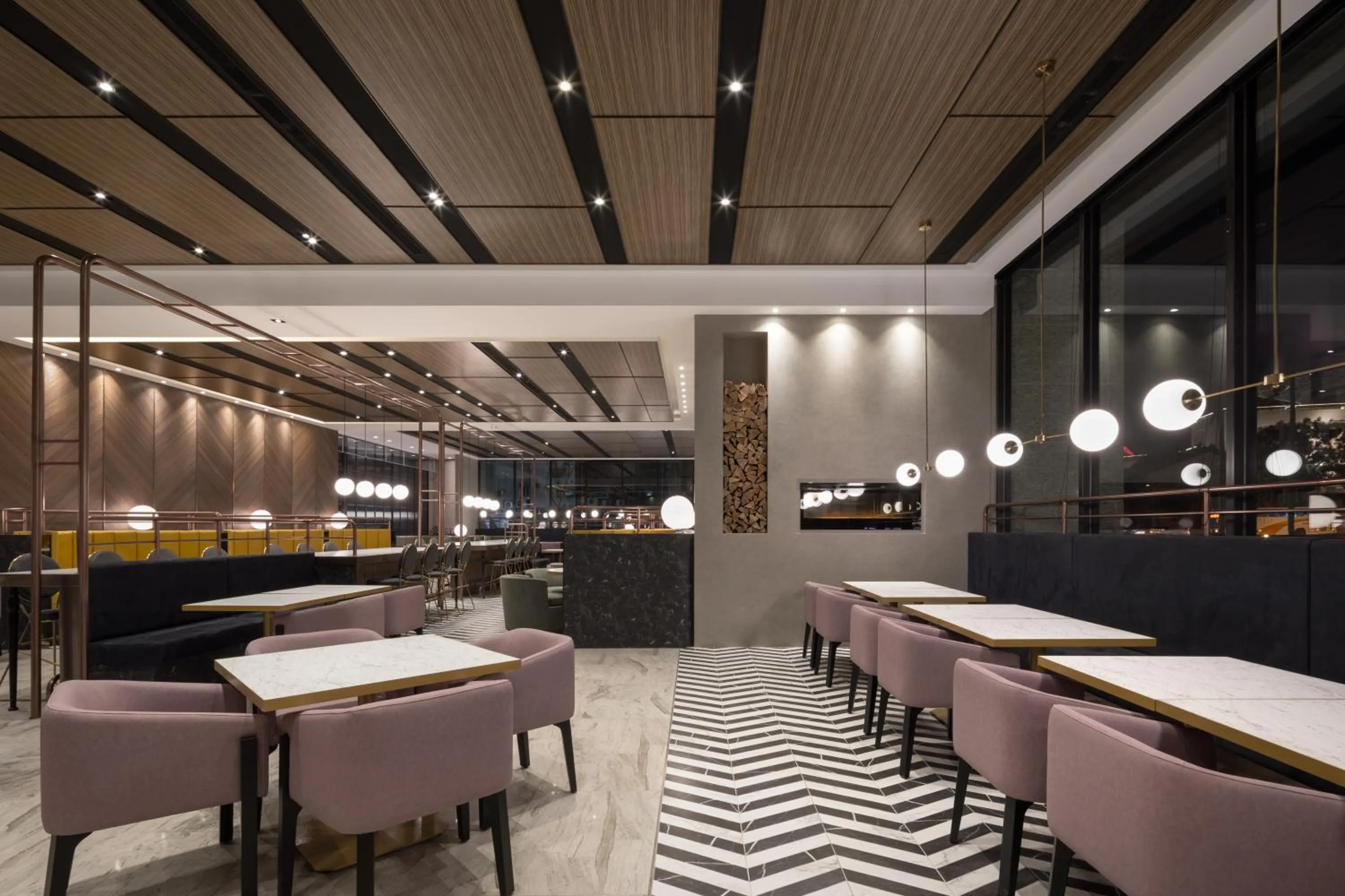 Restaurant/places to eat in Lakeshore Hotel Tainan