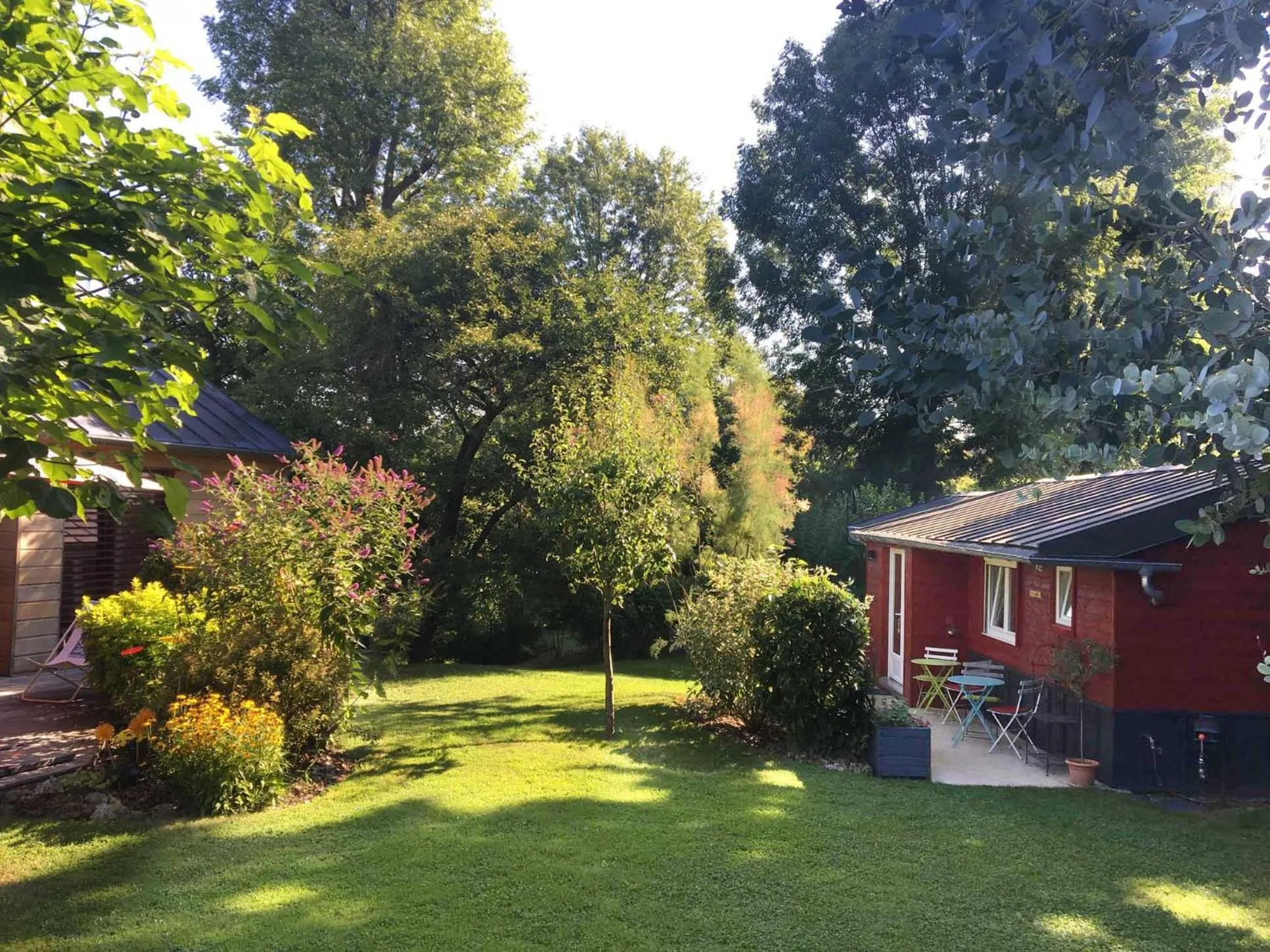 Property building in Le Cabanon de Chessy