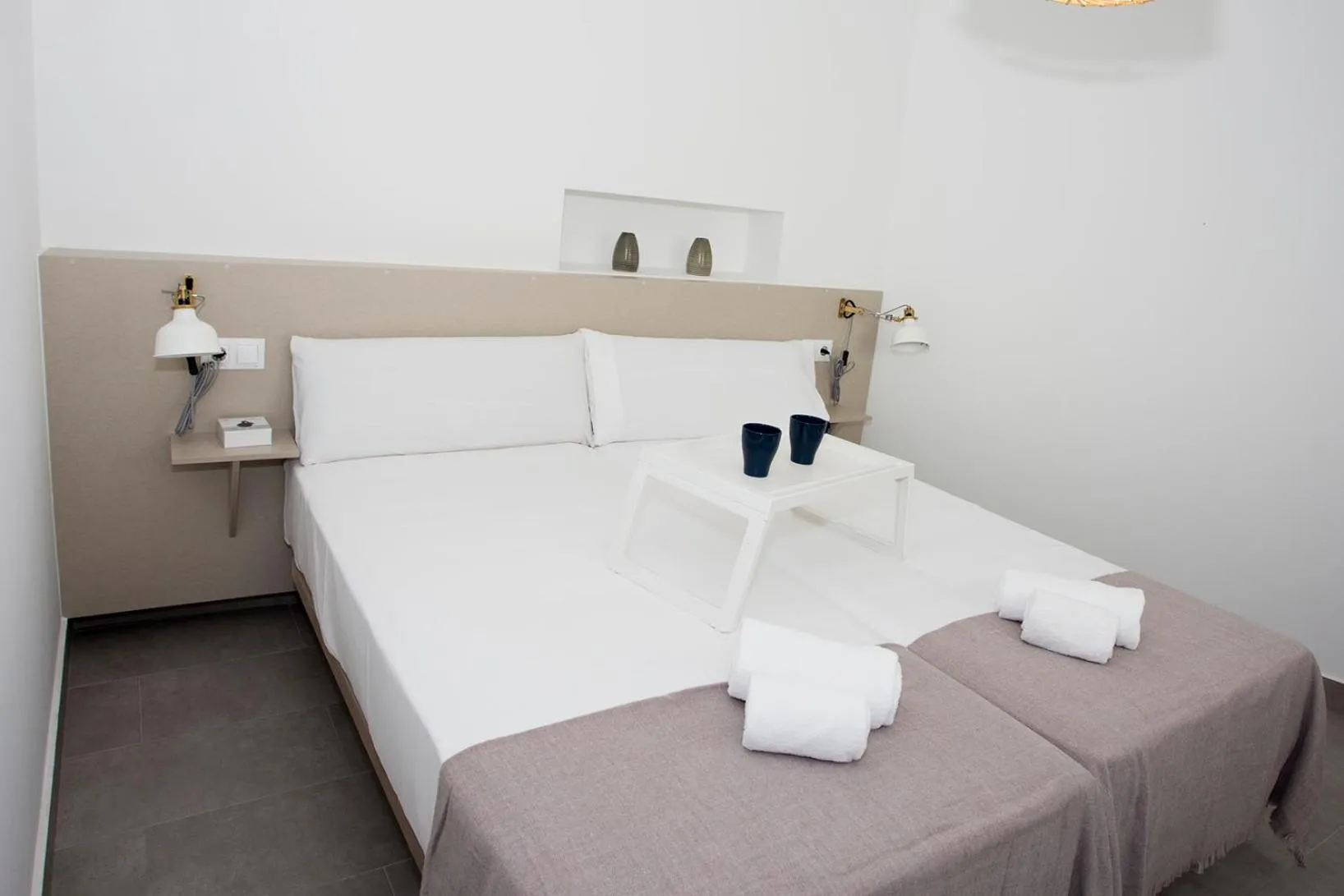 Bed in MONKÓ - MANGO & TROPYCAL APARTMENT o