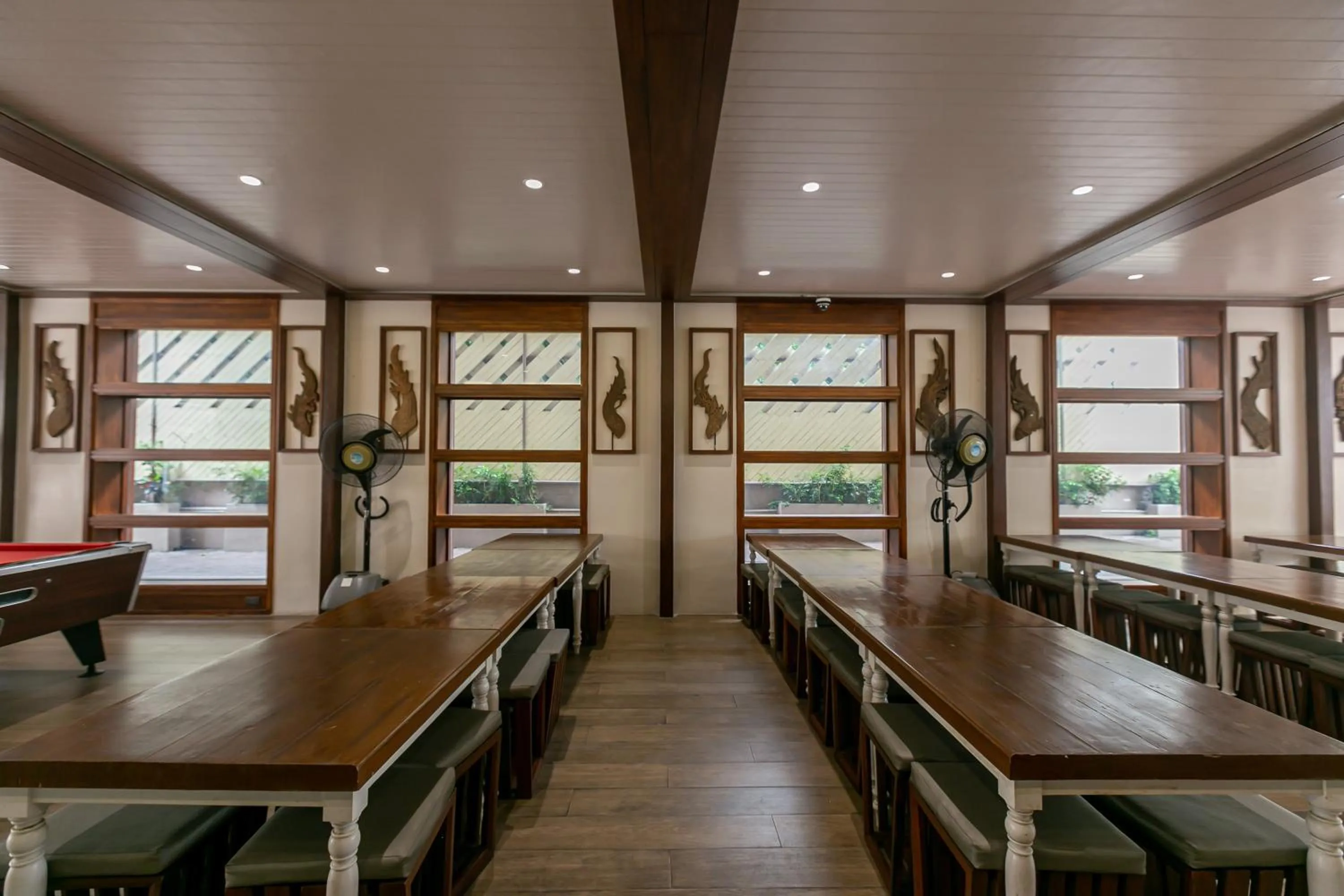 Dining area in A Sleep Bangkok Sathorn