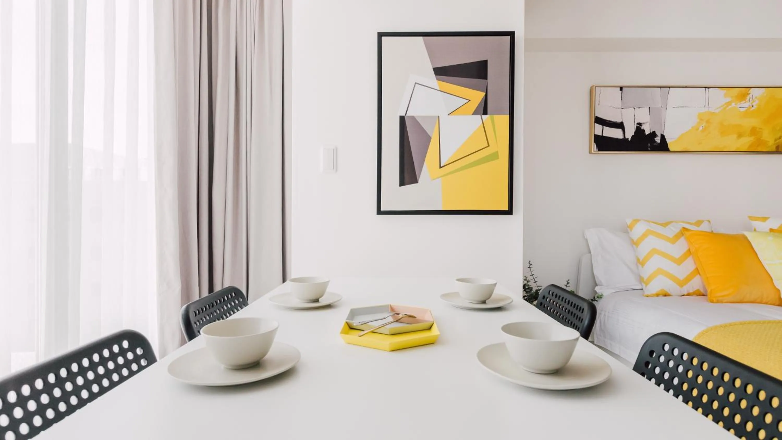 Dining area, Bed in Hotel Apartment Ueno Inaricho Sta