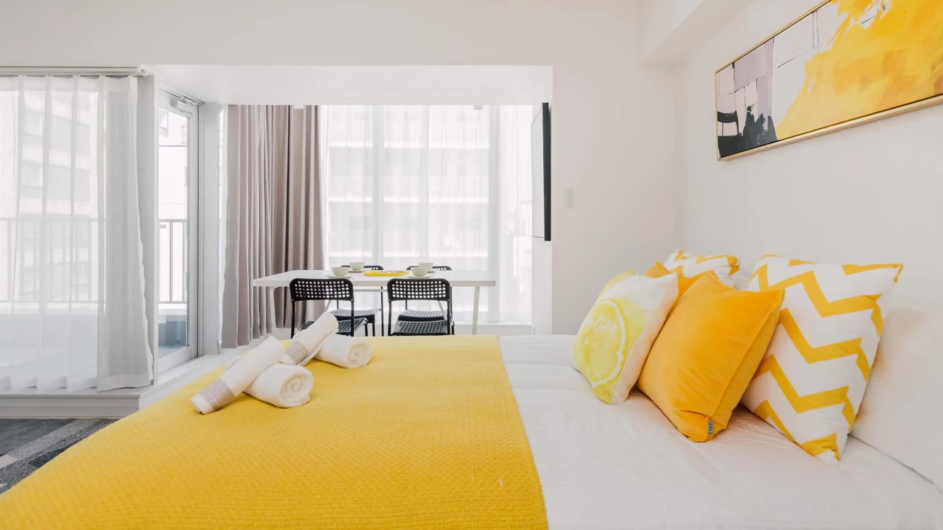 Living room, Bed in Hotel Apartment Ueno Inaricho Sta