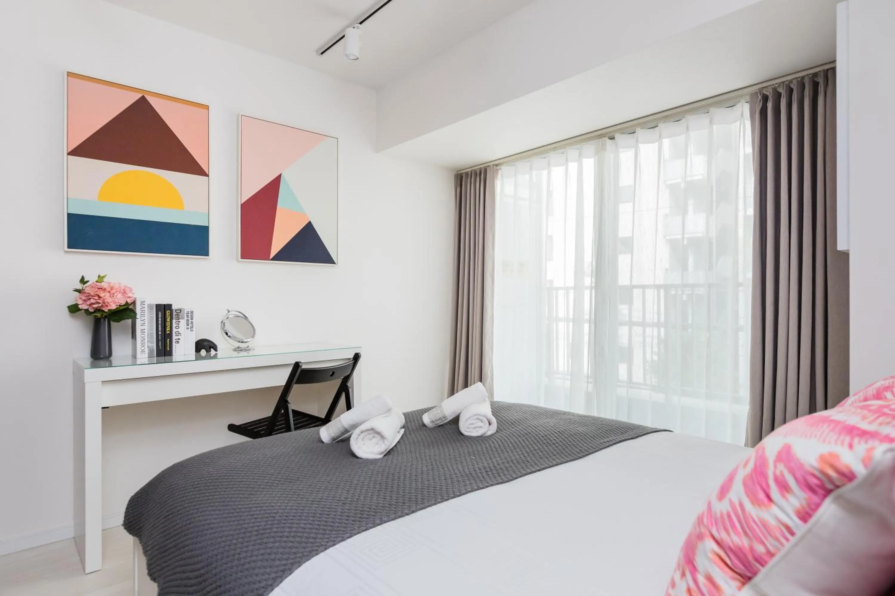 Bed in Hotel Apartment Ueno Inaricho Sta