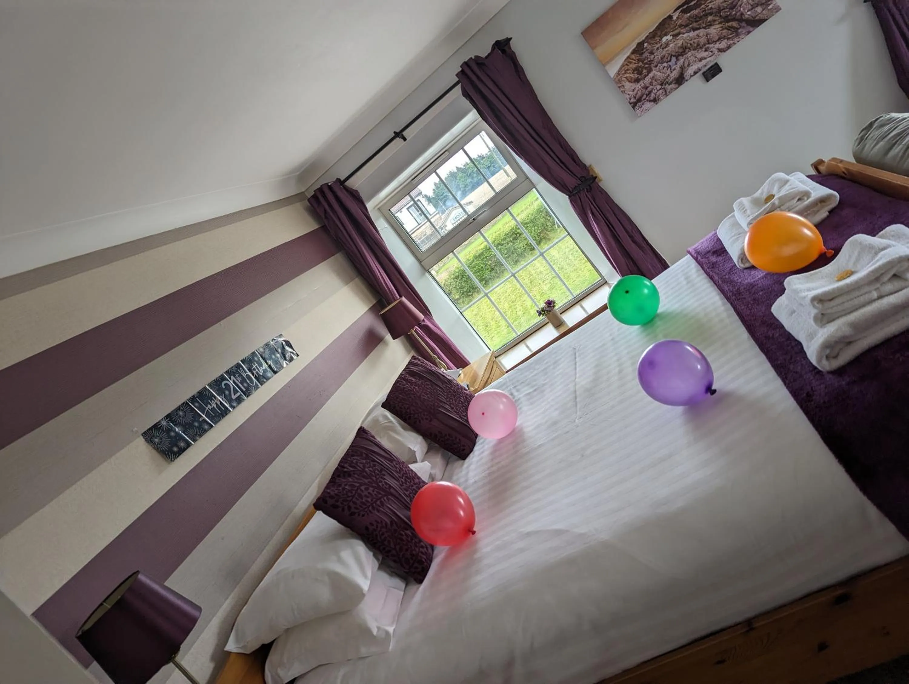 Bed in The Manor House Inn