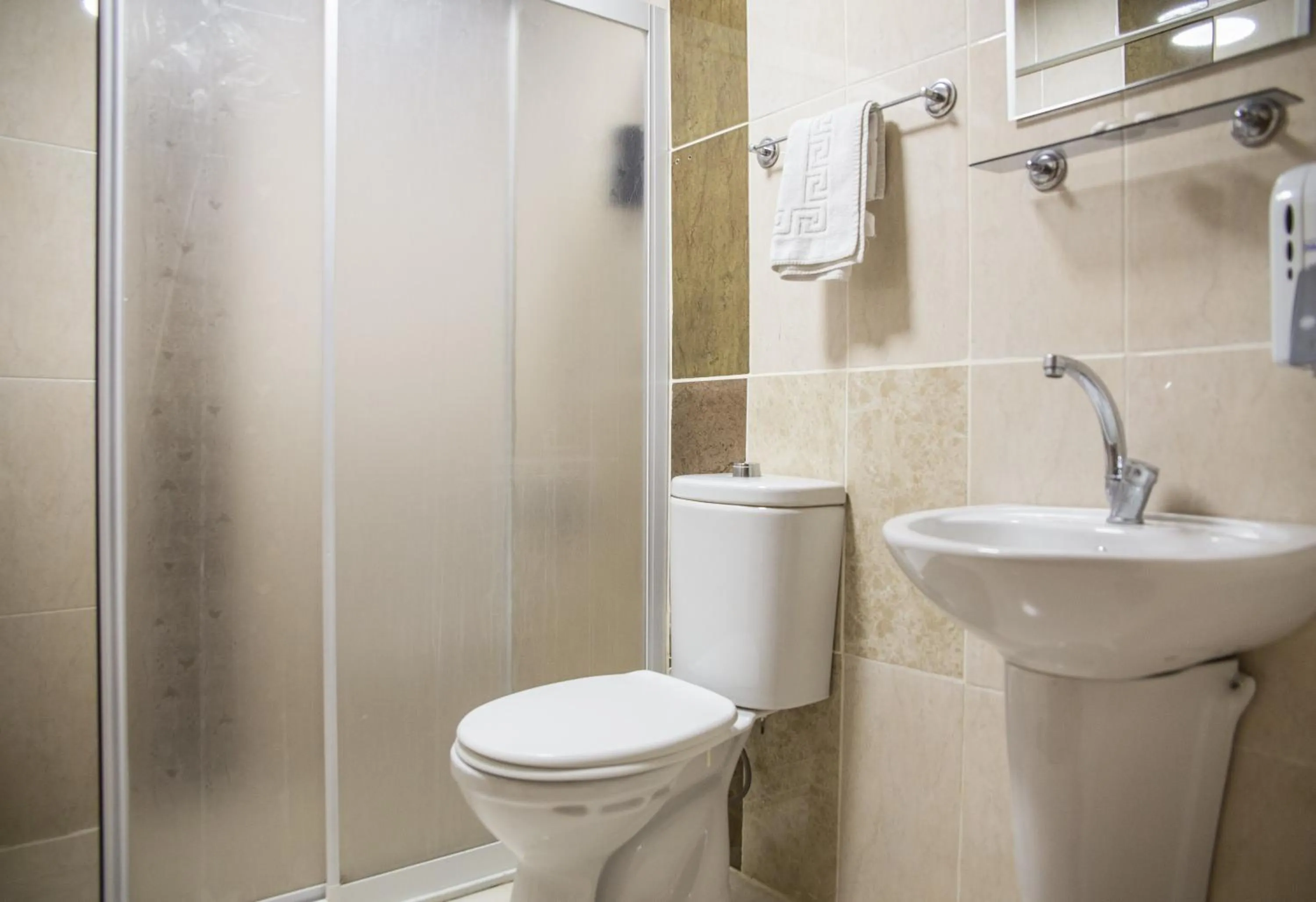 Bathroom in Atlas Otel